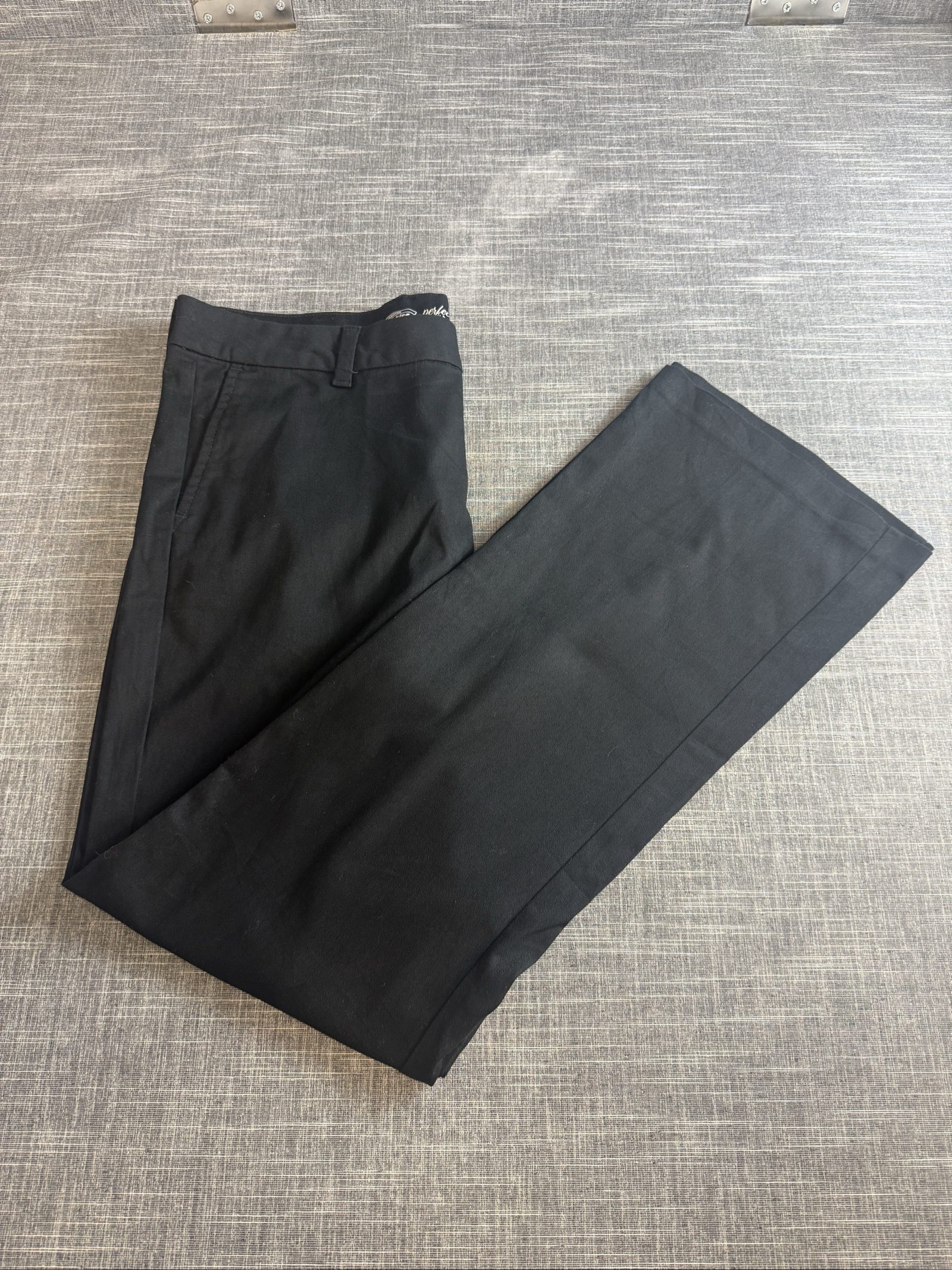 Dickies Women’s Perfectly Slimming Black Work Trousers 16R 60% Cotton