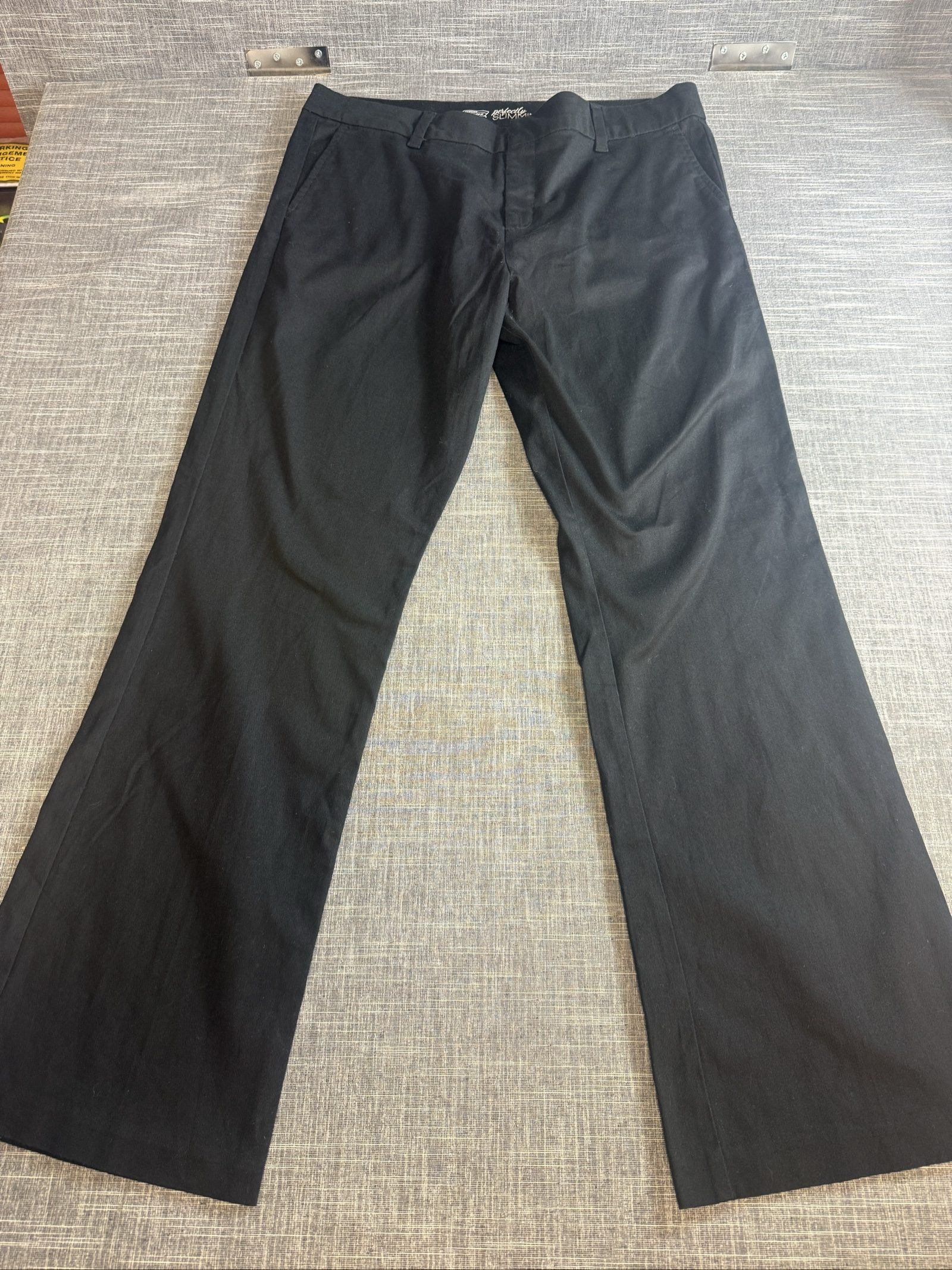 Dickies Women’s Perfectly Slimming Black Work Trousers 16R 60% Cotton image 2