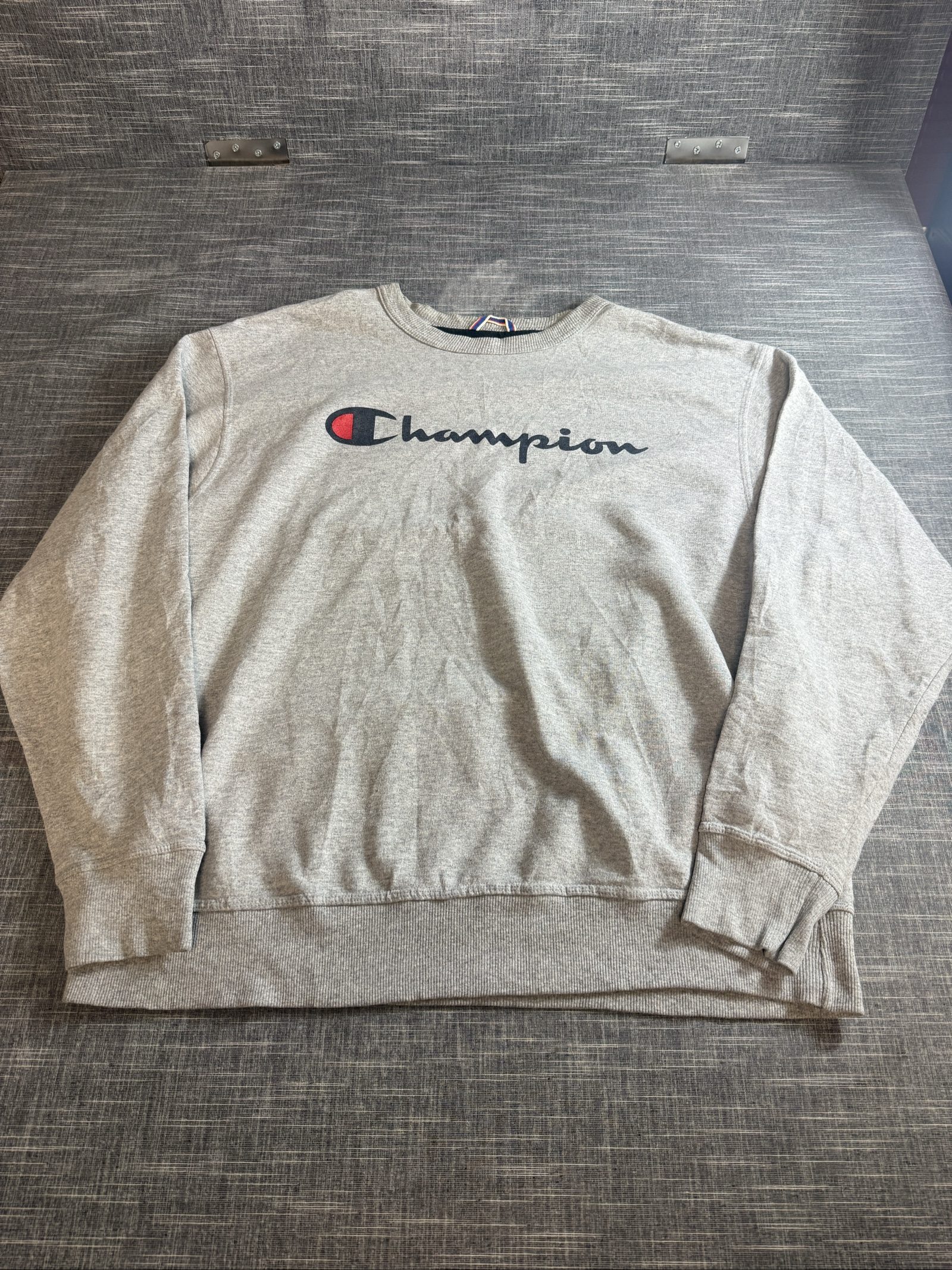 Champion Men’s Grey Crewneck Sweatshirt XL Authentic Athleticwear