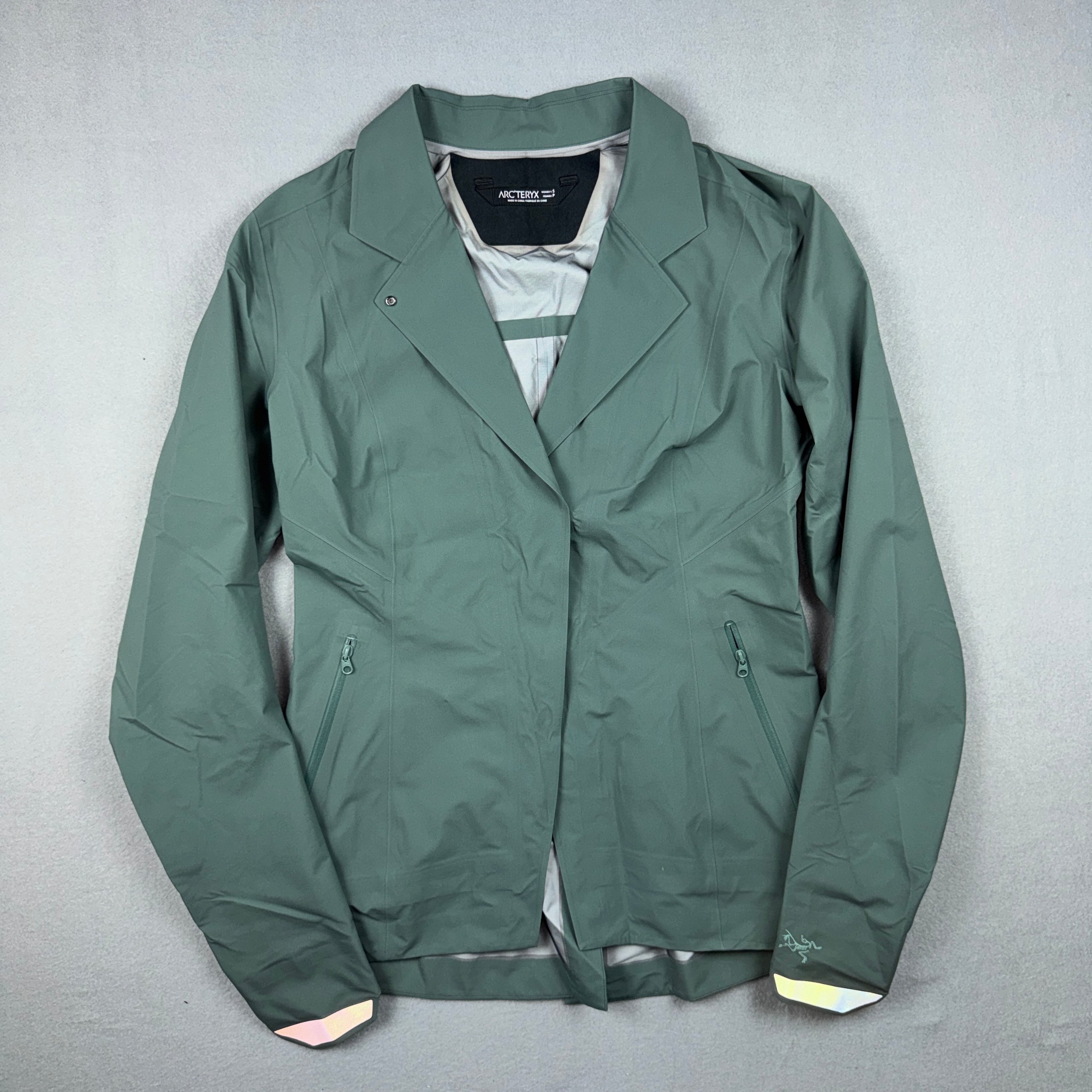 Arc'teryx A2B Gore-tex Green Women's Waterproof Blazer Jacket Reflective Detail Size S