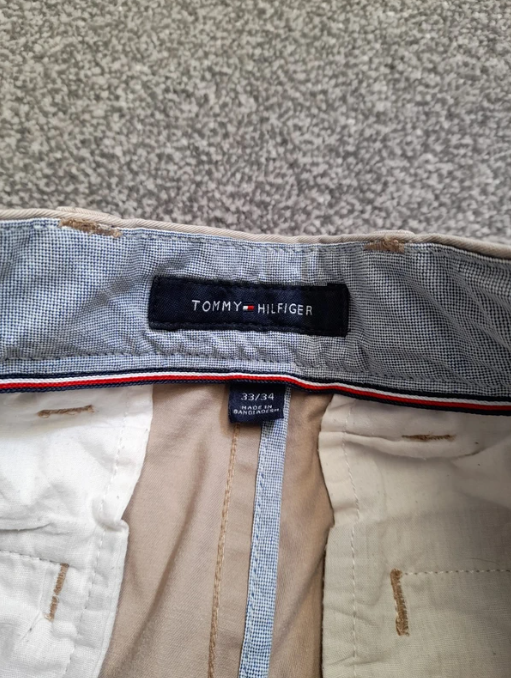 Beige Tommy Hilfiger chinos 33" Classic Fit image 3