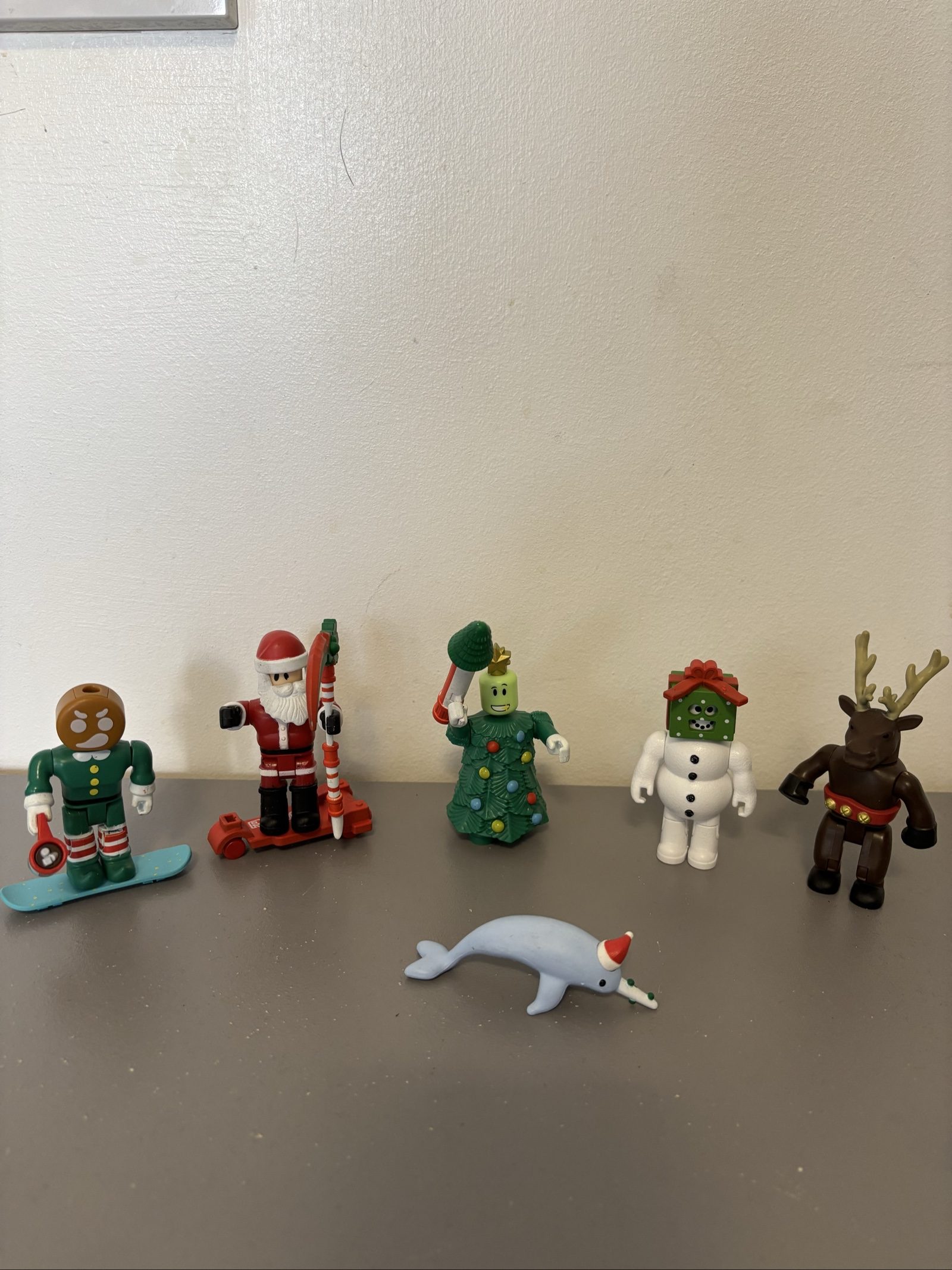 Roblox Christmas Collectible Figures Set of 6 Multicolour