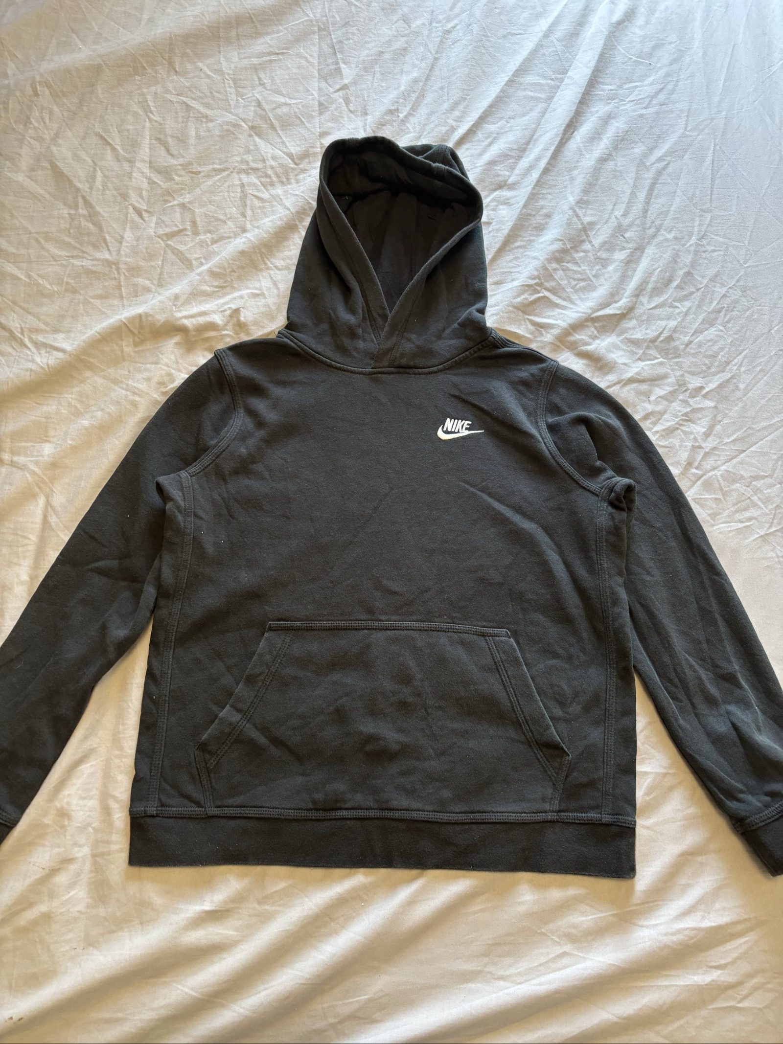 Nike Black Hoodie Large 147-158 CM with Front Pocket