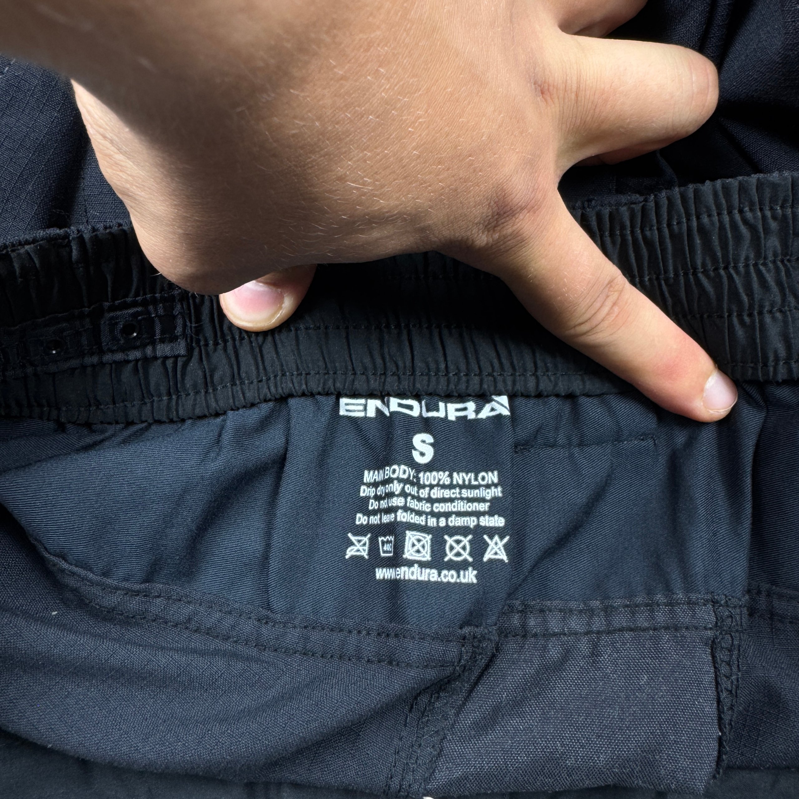 Endura Black Cargo Shorts Size S Multi-Pocket image 6