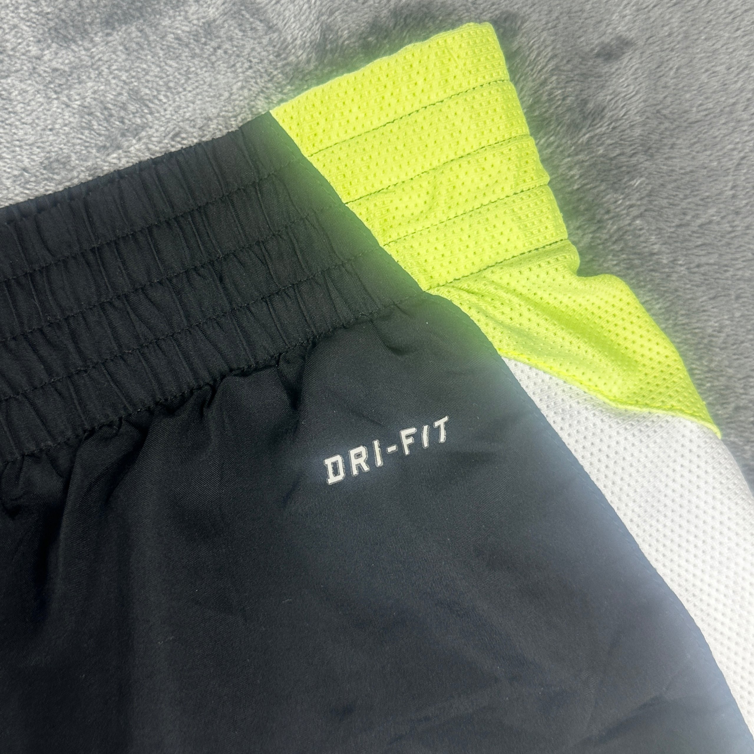 Nike Women’s Dri-FIT Tempo Running Shorts - Black & Neon Volt - Size M image 5