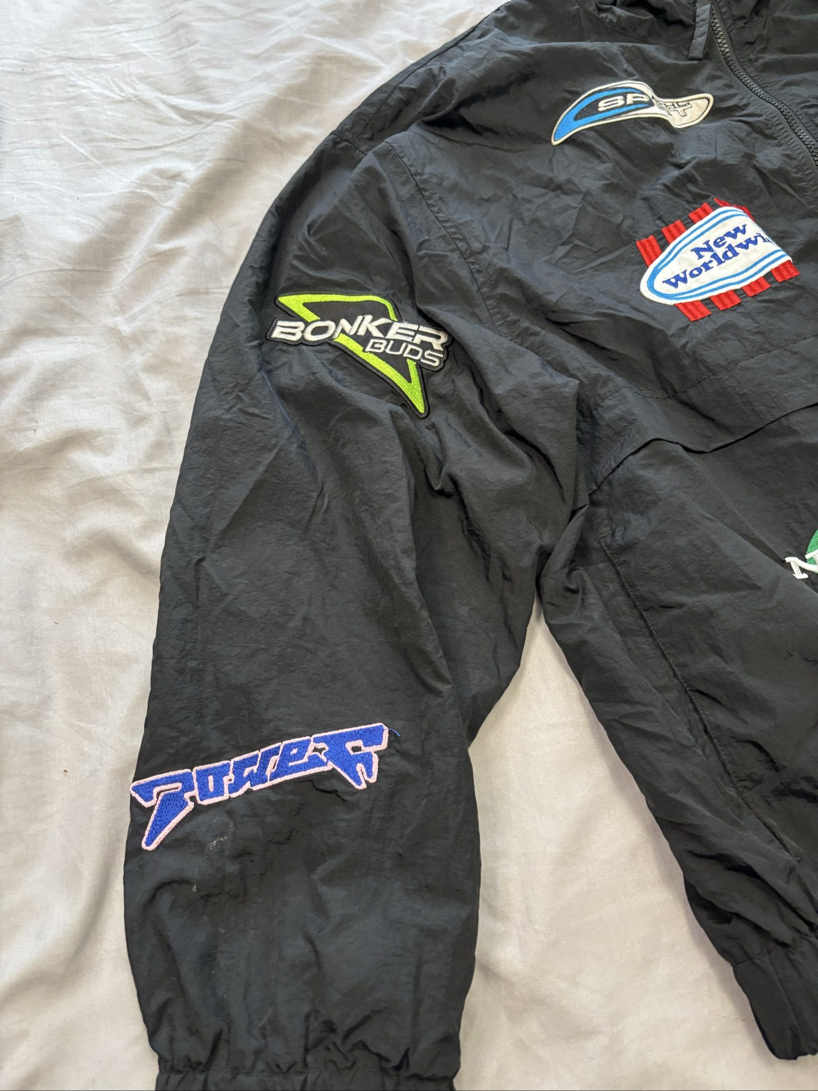 H&M Wonderwin Black Embroidered Logo Windbreaker Jacket Large image 3