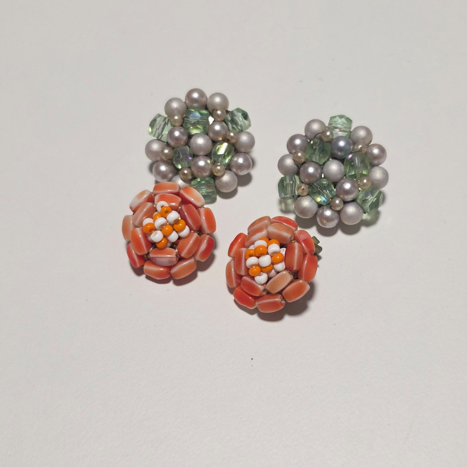 Vintage Multicolour Beaded Clip-On Earrings Set.b3