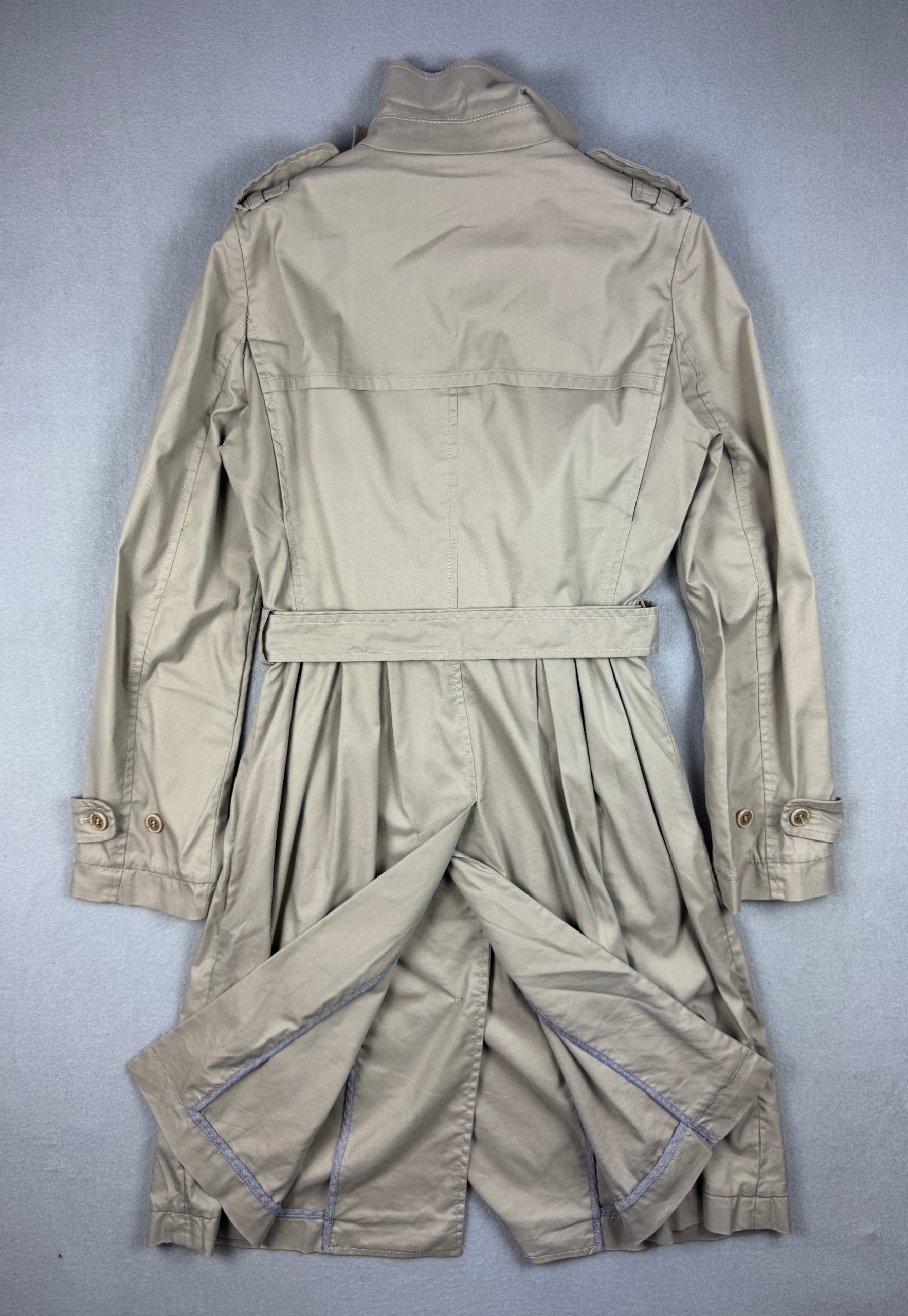 Women`s Dolce & Gabbana Beige Belted Trench Coat Vintage Size S-M / 38 image 2