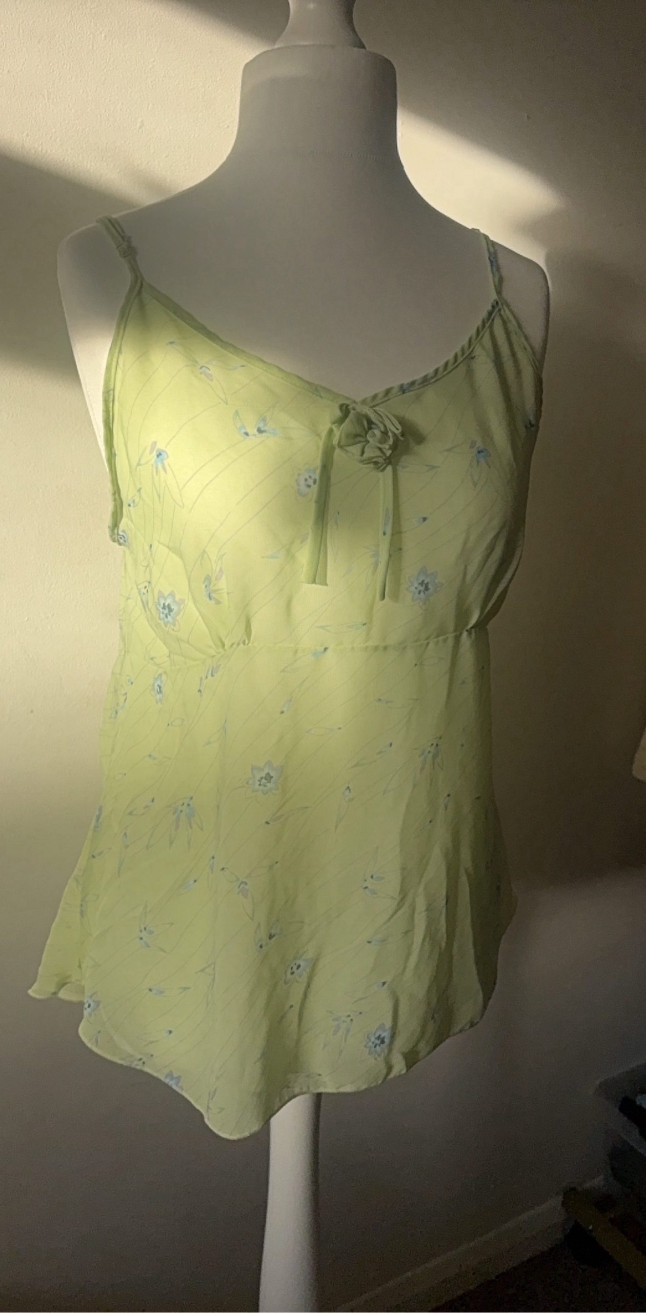 Vintage Pale Green Floral Spaghetti Strap Camisole Top Medium image 2