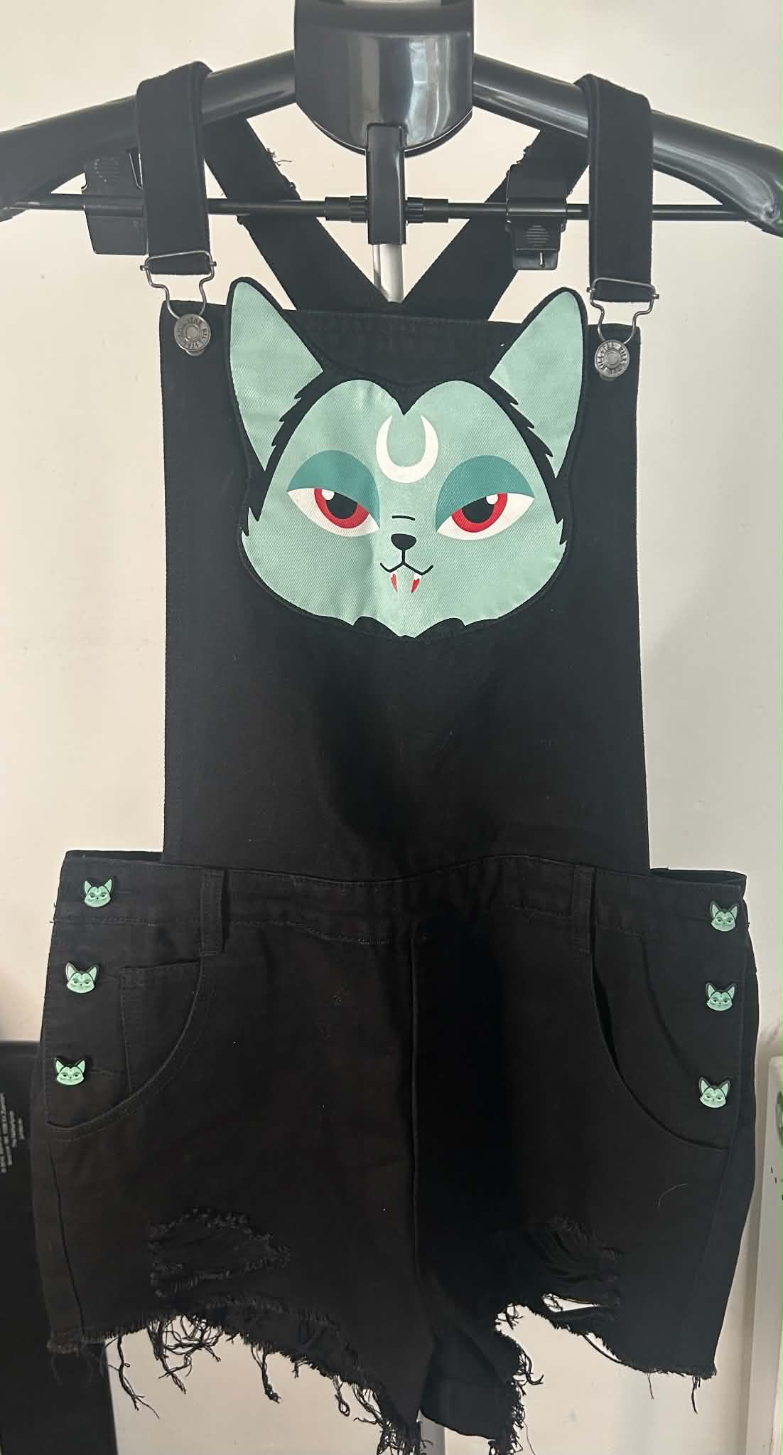 killstar Black & Mint Green vampurr Distressed Denim Shorts Dungarees size Large