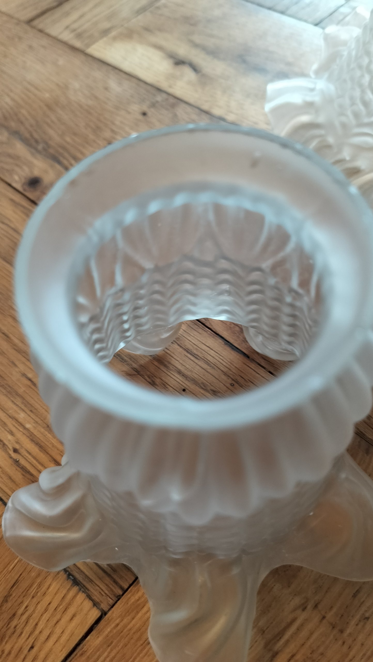 Vintage Lot of 3 Tulip shaped White Frosted Glass Ruffled Edge Light fittings with Bubble Texture image 6