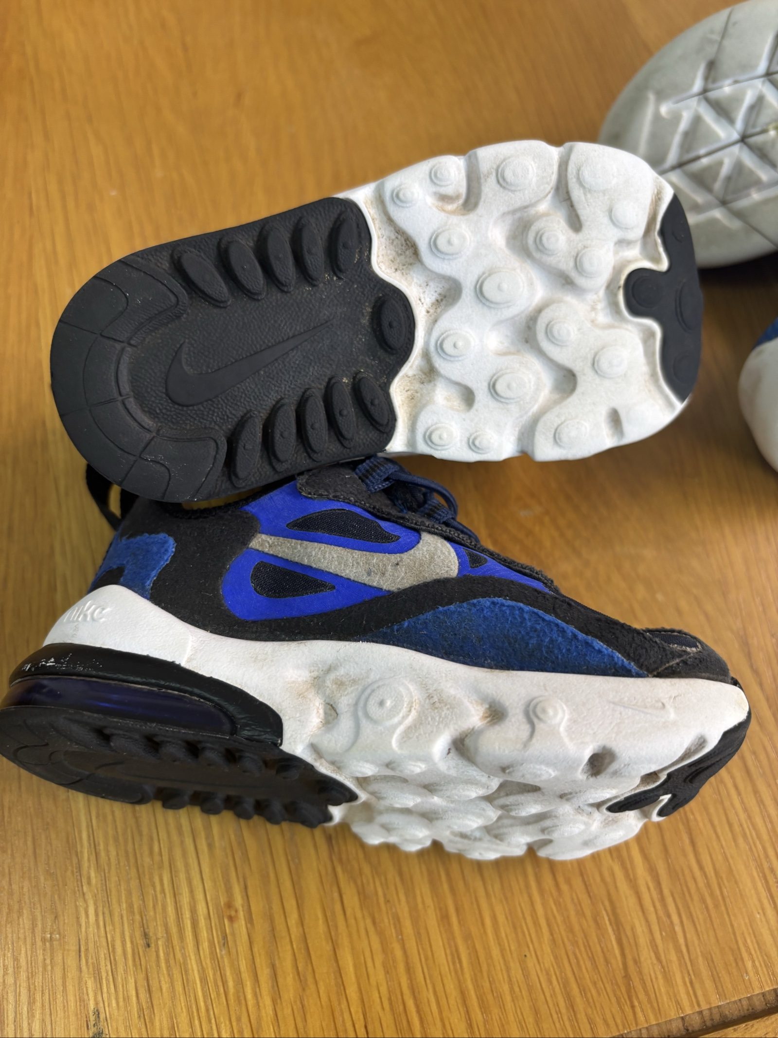Nike Kids Blue & Black Trainers Size 4.5 Dual Pair image 5
