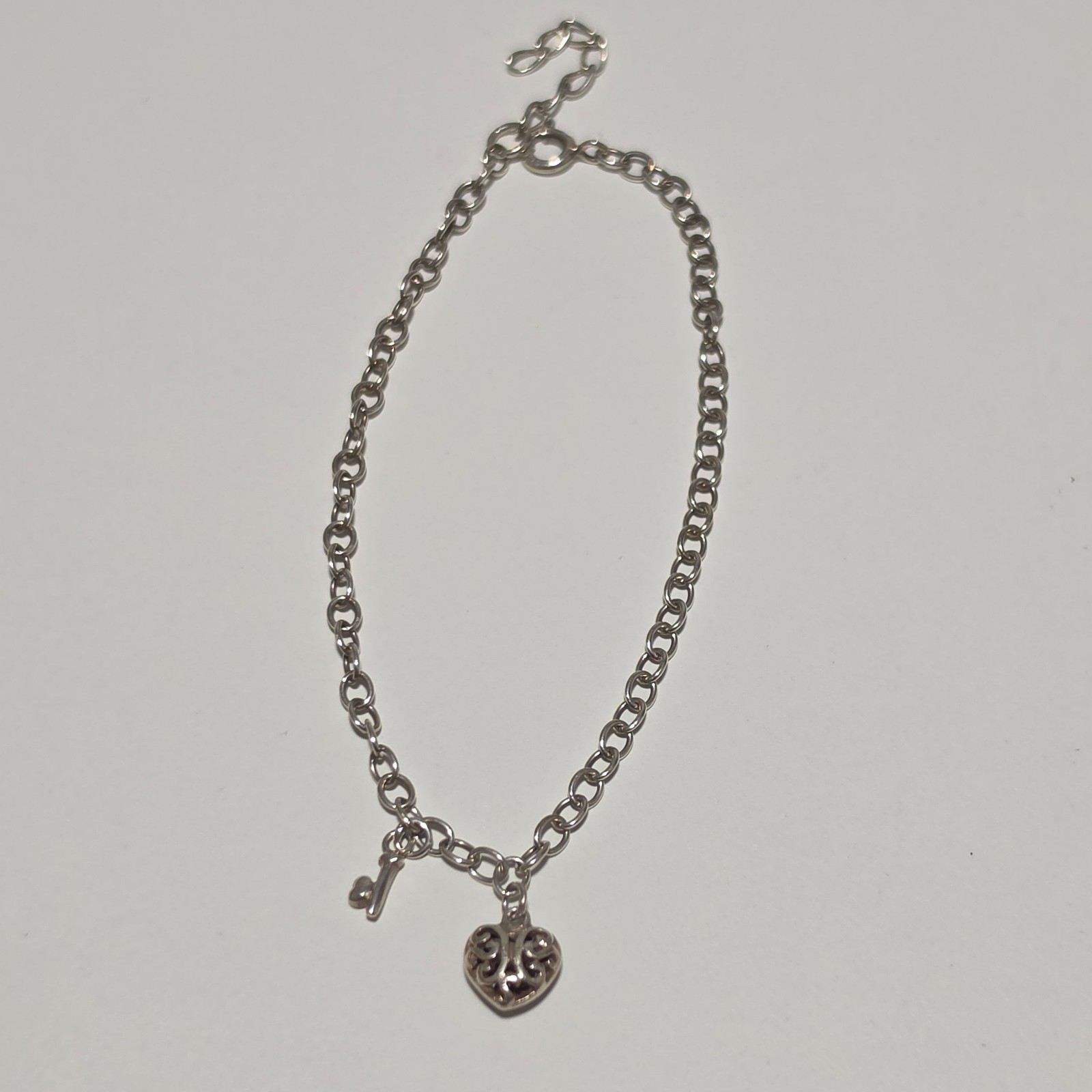 925 Silver Heart & Key Charm Bracelet. B3 image 2