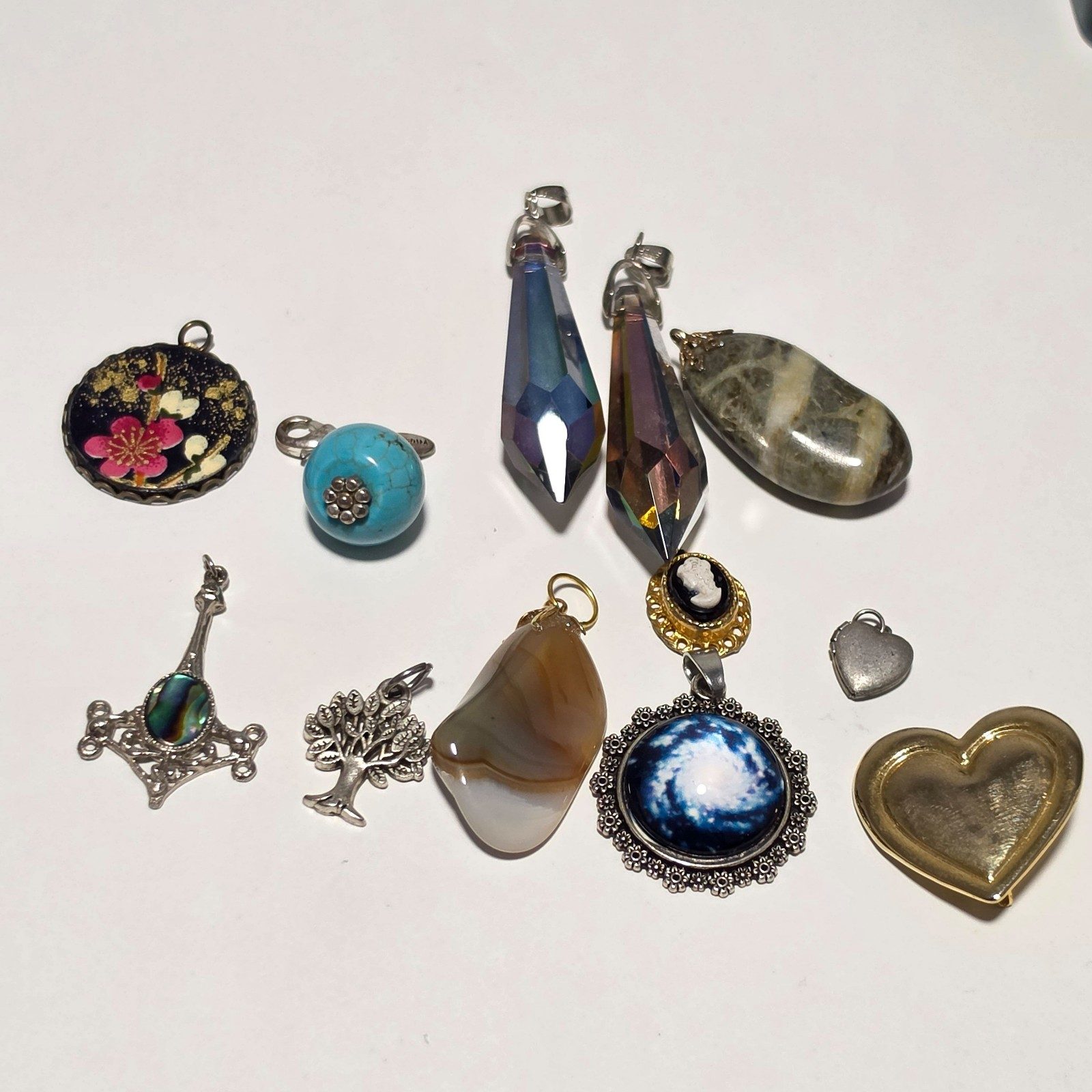 Mixed Charm Pendants Multi-Coloured Assorted Set.b3
