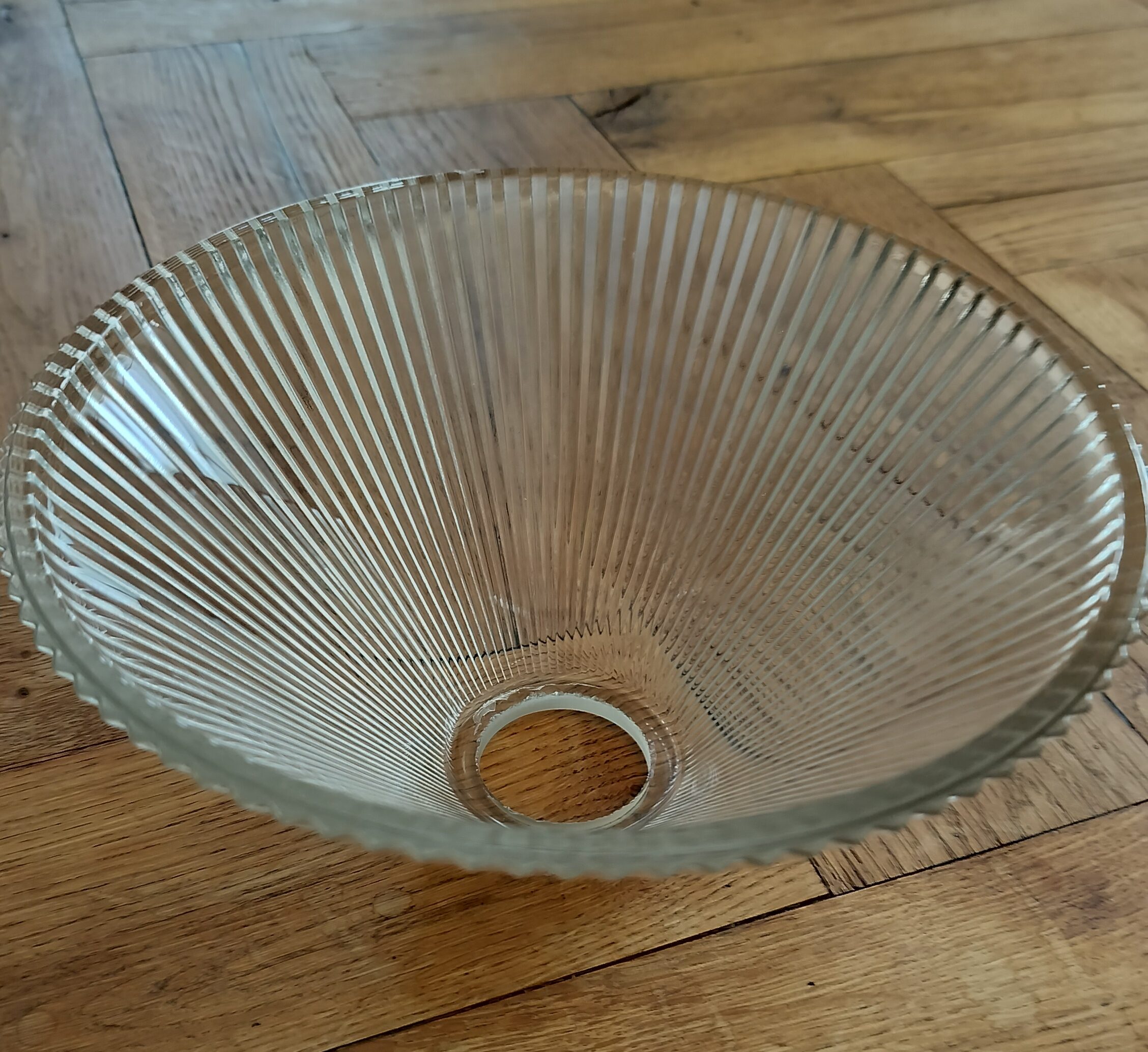 Antique Holophane Pagoda Style Prismatic Glass Lamp Shade – Unmarked image 8
