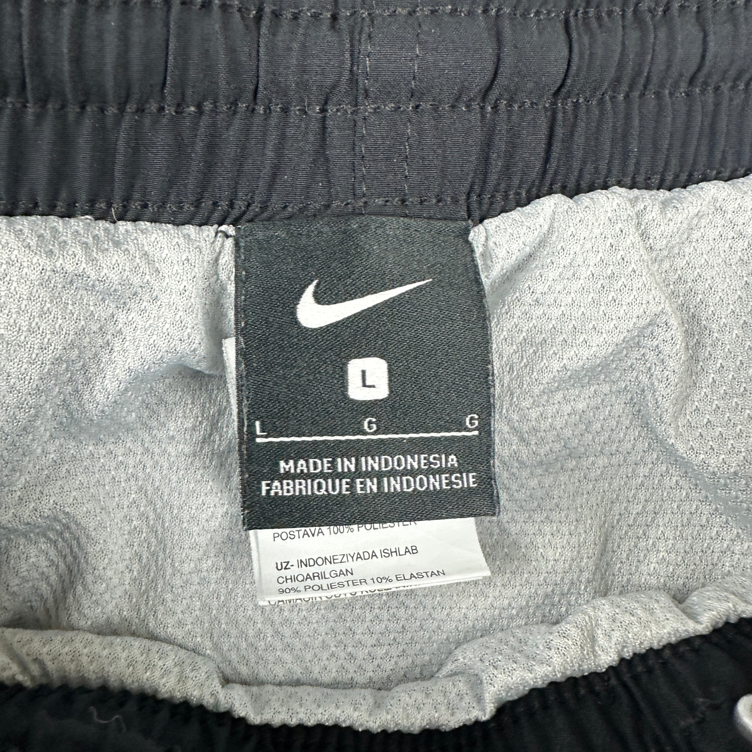 Nike Gradient Swoosh Shorts Men's Large Black/Grey image 4