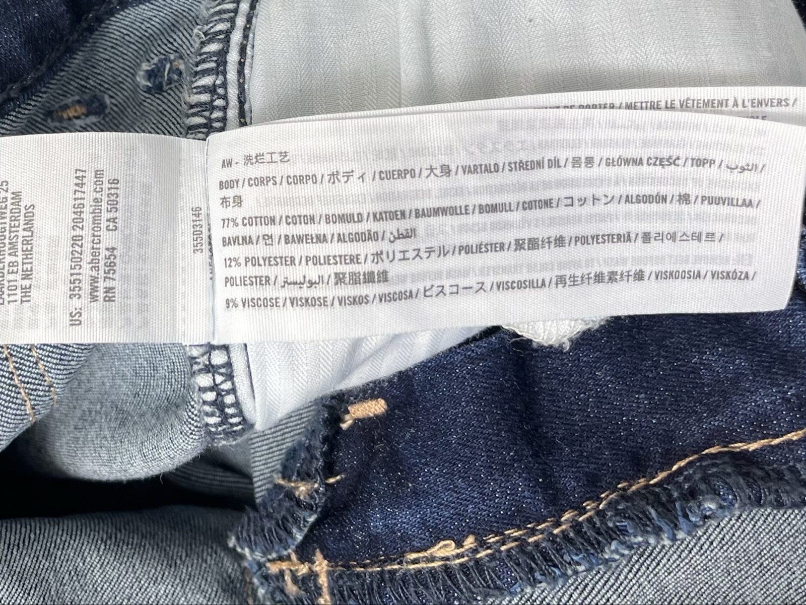 Hollister Women's Dark Blue Low-Rise Bootcut Jeans 29x30 image 5