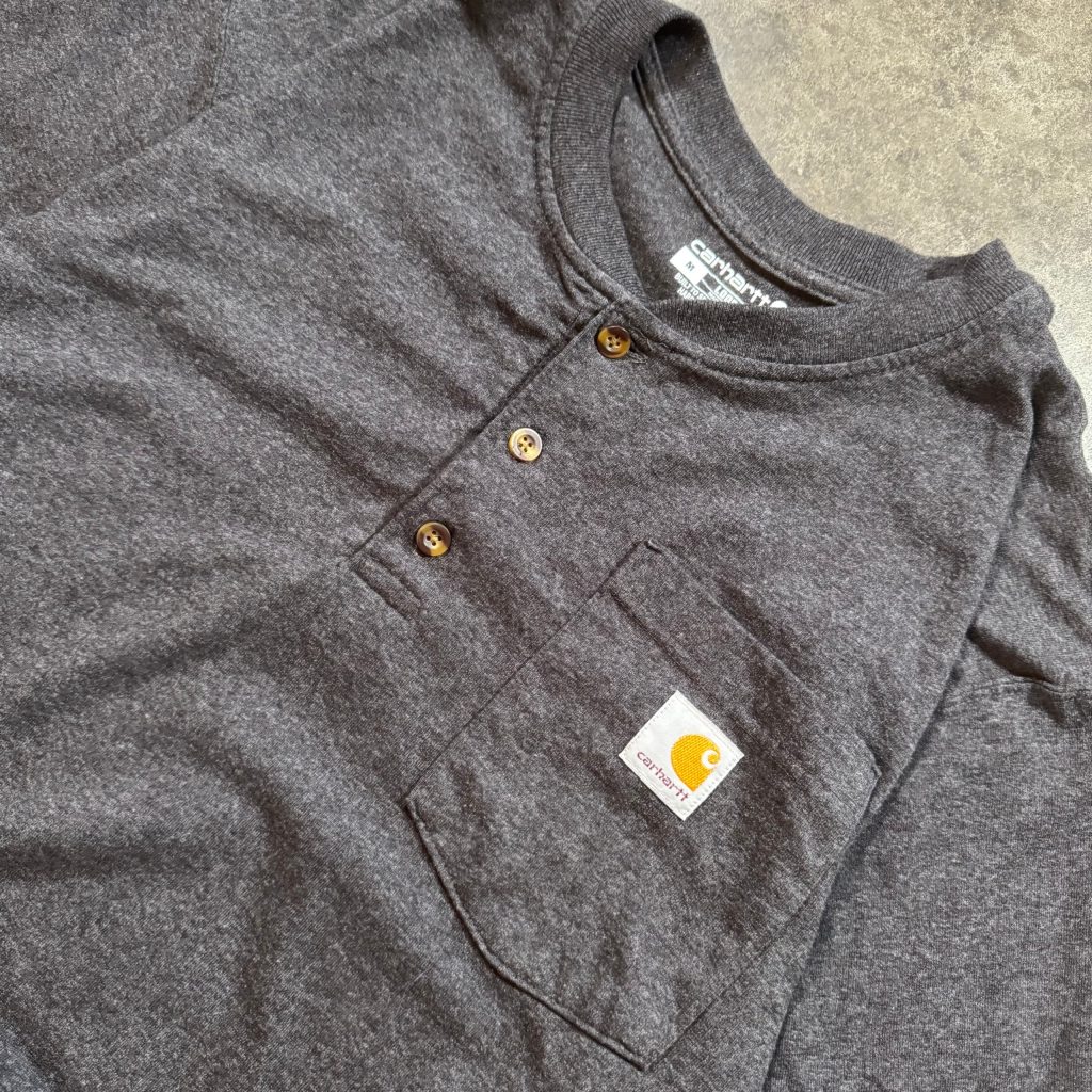 Carhartt Mens Charcoal Grey Loose Fit Henley T-Shirt Medium Pocket Cotton Top