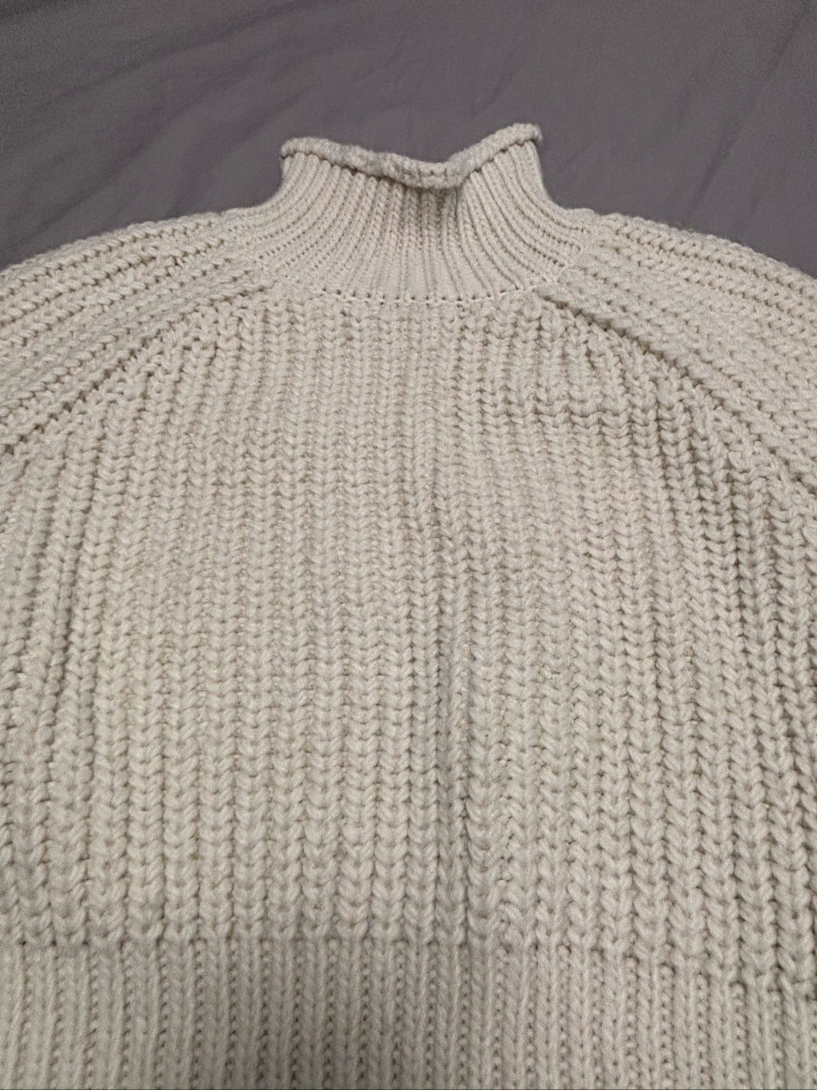 H&M Cream Cropped Knit Turtleneck image 3