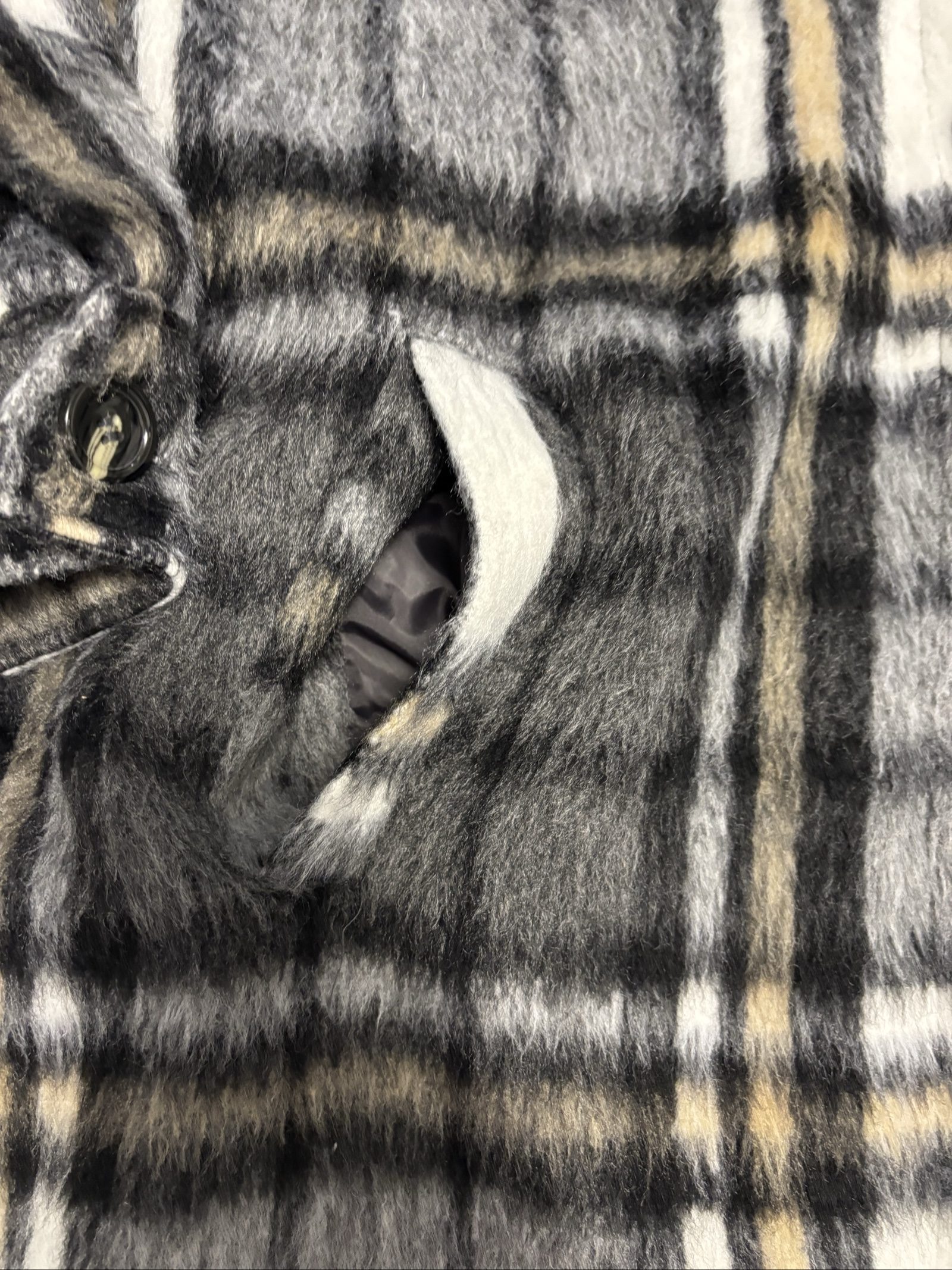 Papaya Women's Black, Grey & White Plaid Wool Blend Coat Size 16 image 4