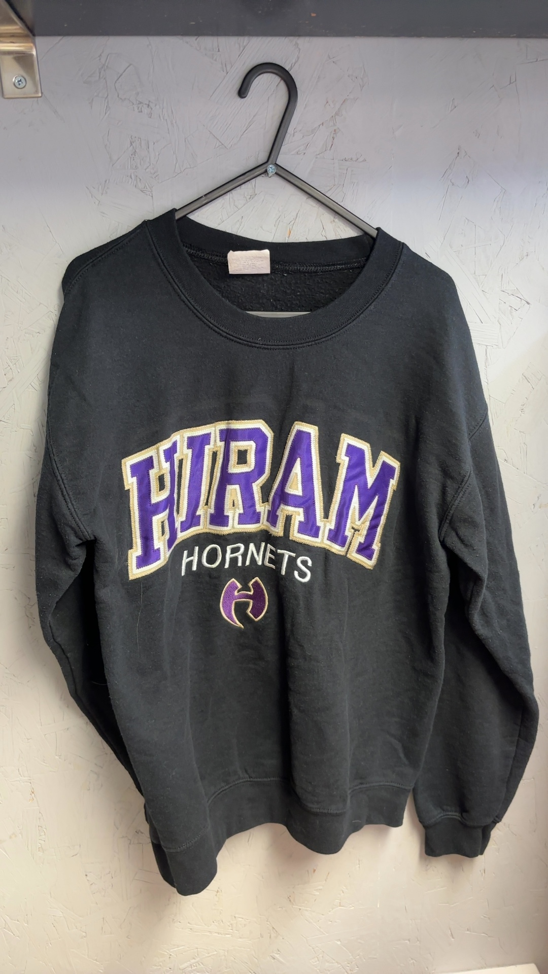 Neff Black & Purple Hiram Hornets Sweatshirt Small Cotton Polyester good vintage condition image 2