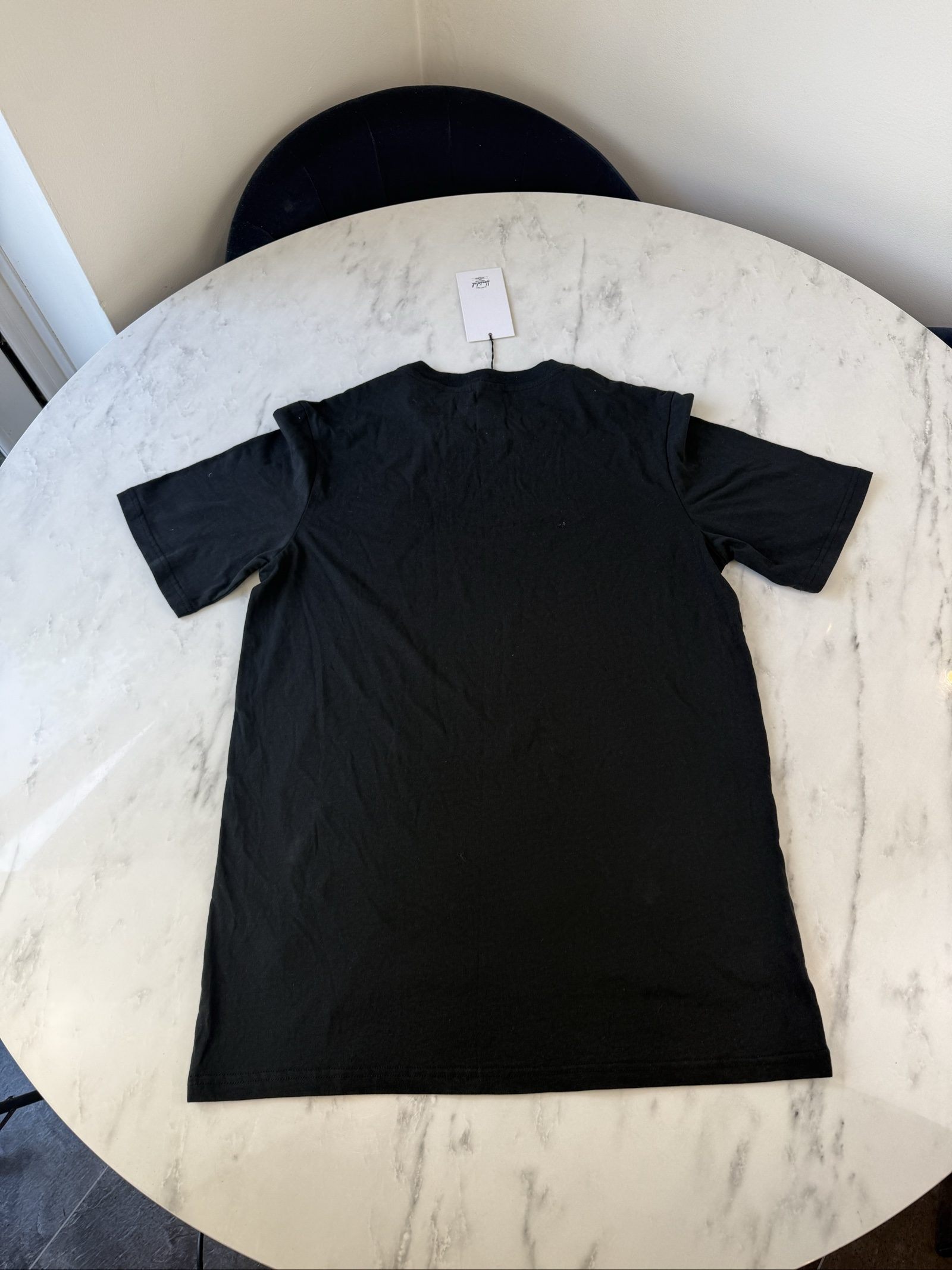 Herschel Men's Black Two Tone Logo Stamp T-Shirt Medium image 4