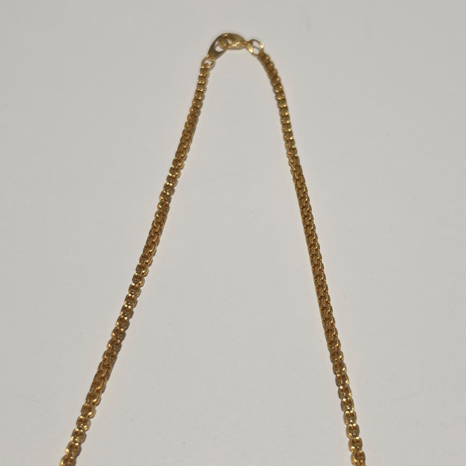 Costume Gold tone Necklace .b3 image 3