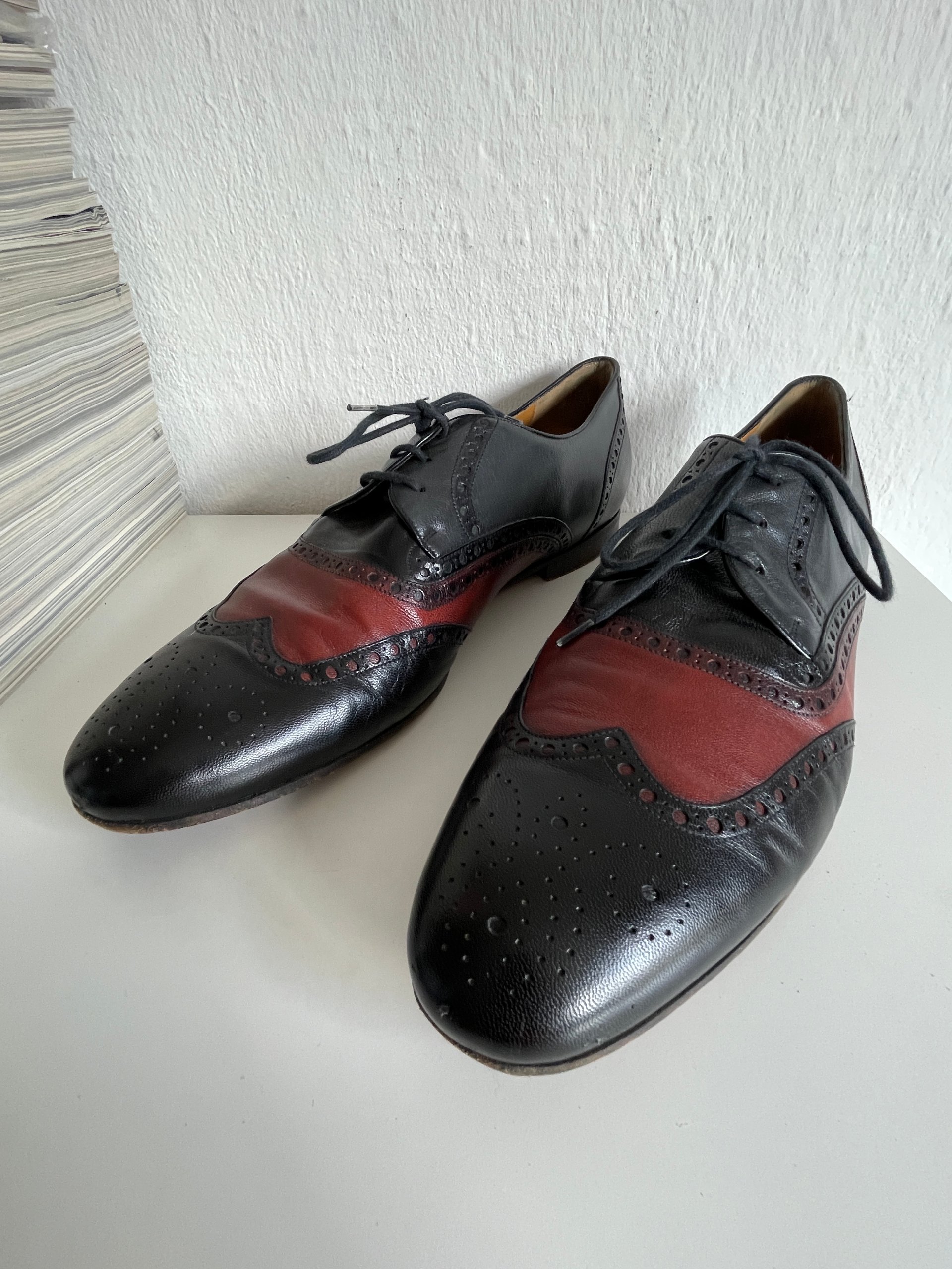 Gucci 202729 Two-Tone Leather Brogue Derby 45 E image 8