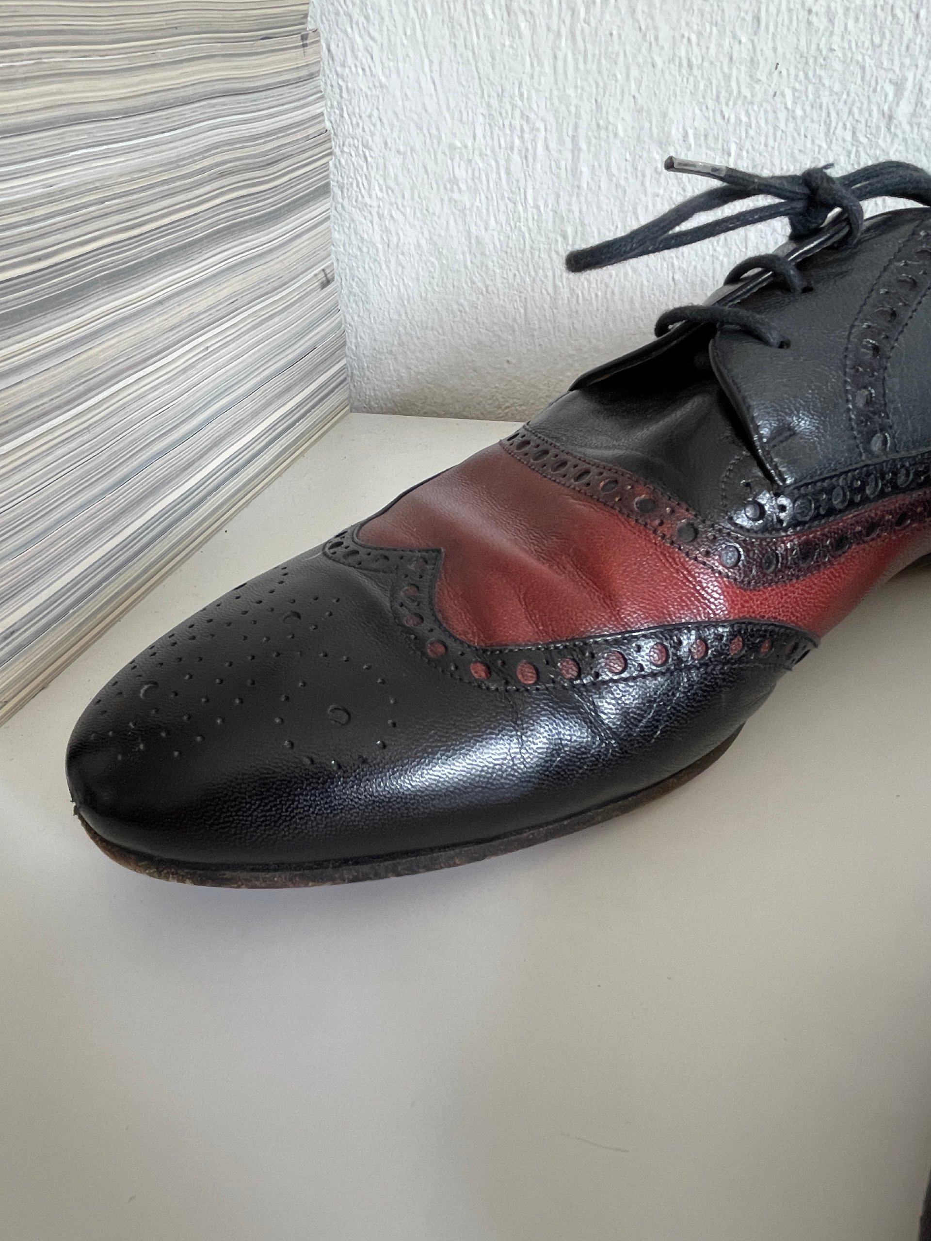 Gucci 202729 Two-Tone Leather Brogue Derby 45 E image 9