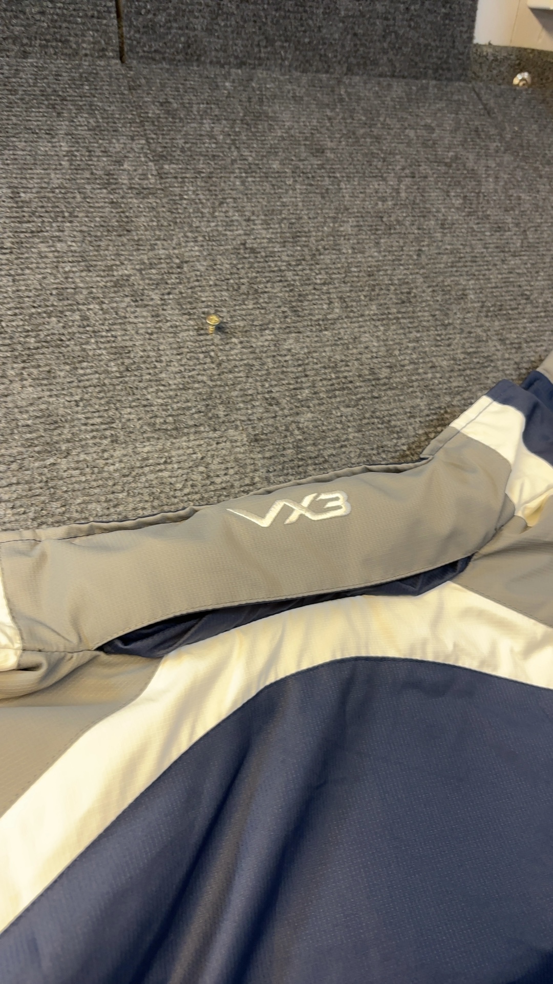 VX3 Navy & Grey Windbreaker Jacket 2XL Veni Vidi Vici excellent condition image 4