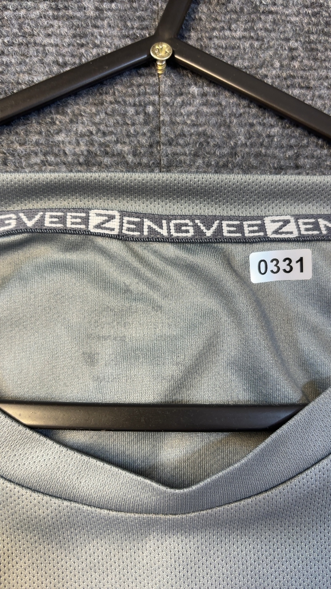 Engvee Grey Mesh Sports T-Shirt Large very good condition image 6