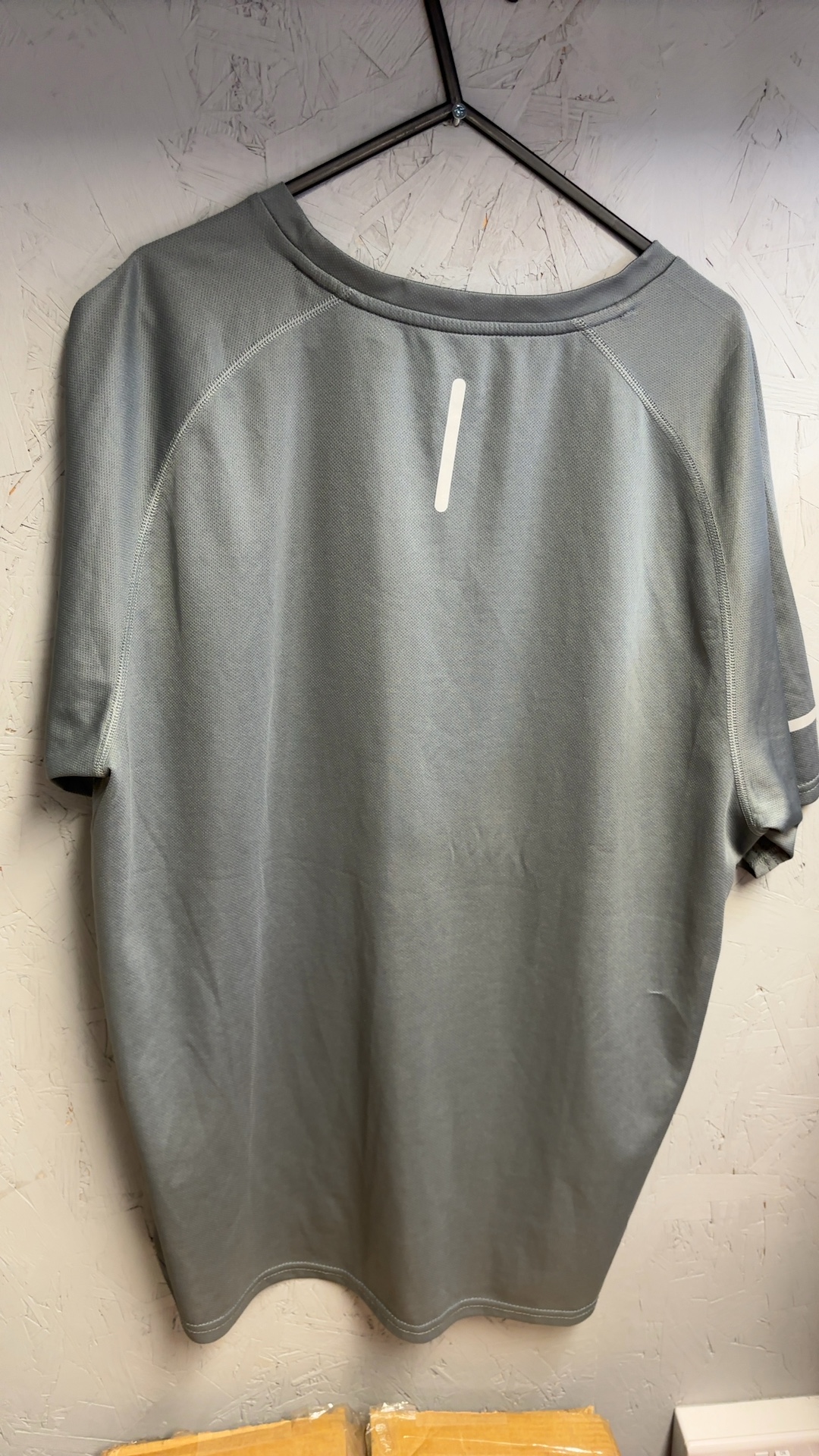 Engvee Grey Mesh Sports T-Shirt Large very good condition image 3