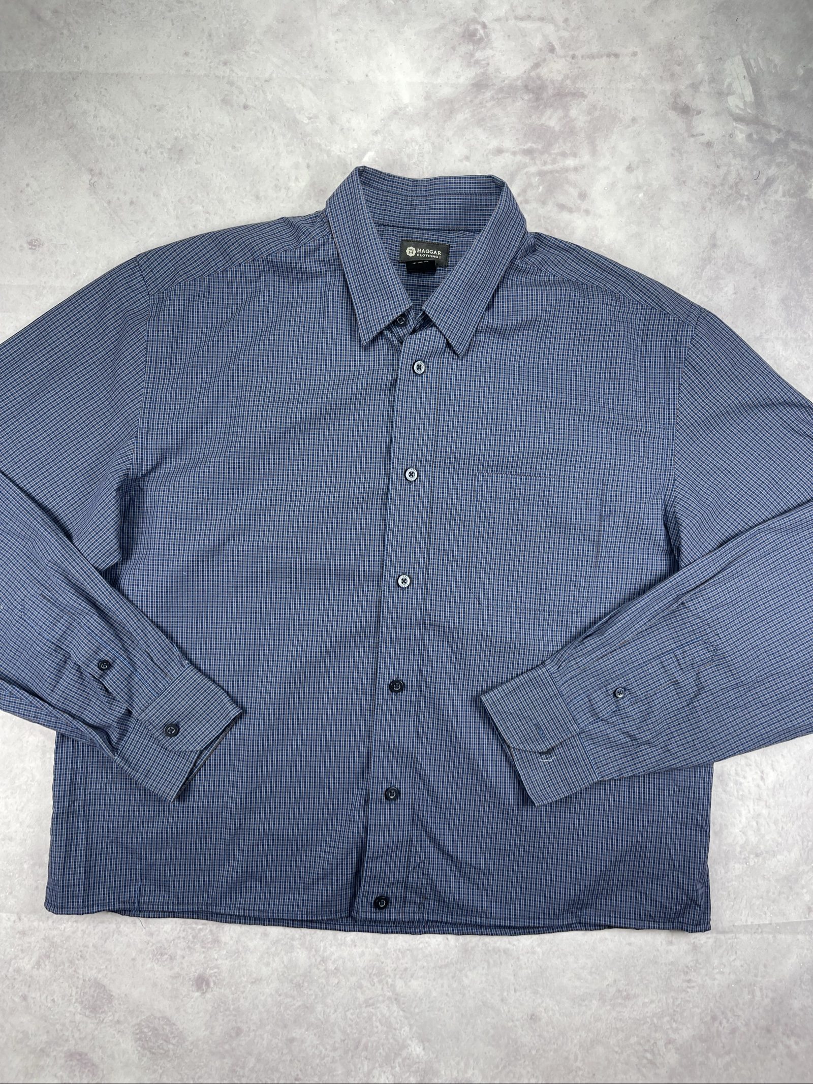 Haggar Men's Blue Checked Button-Up Shirt XL image 2