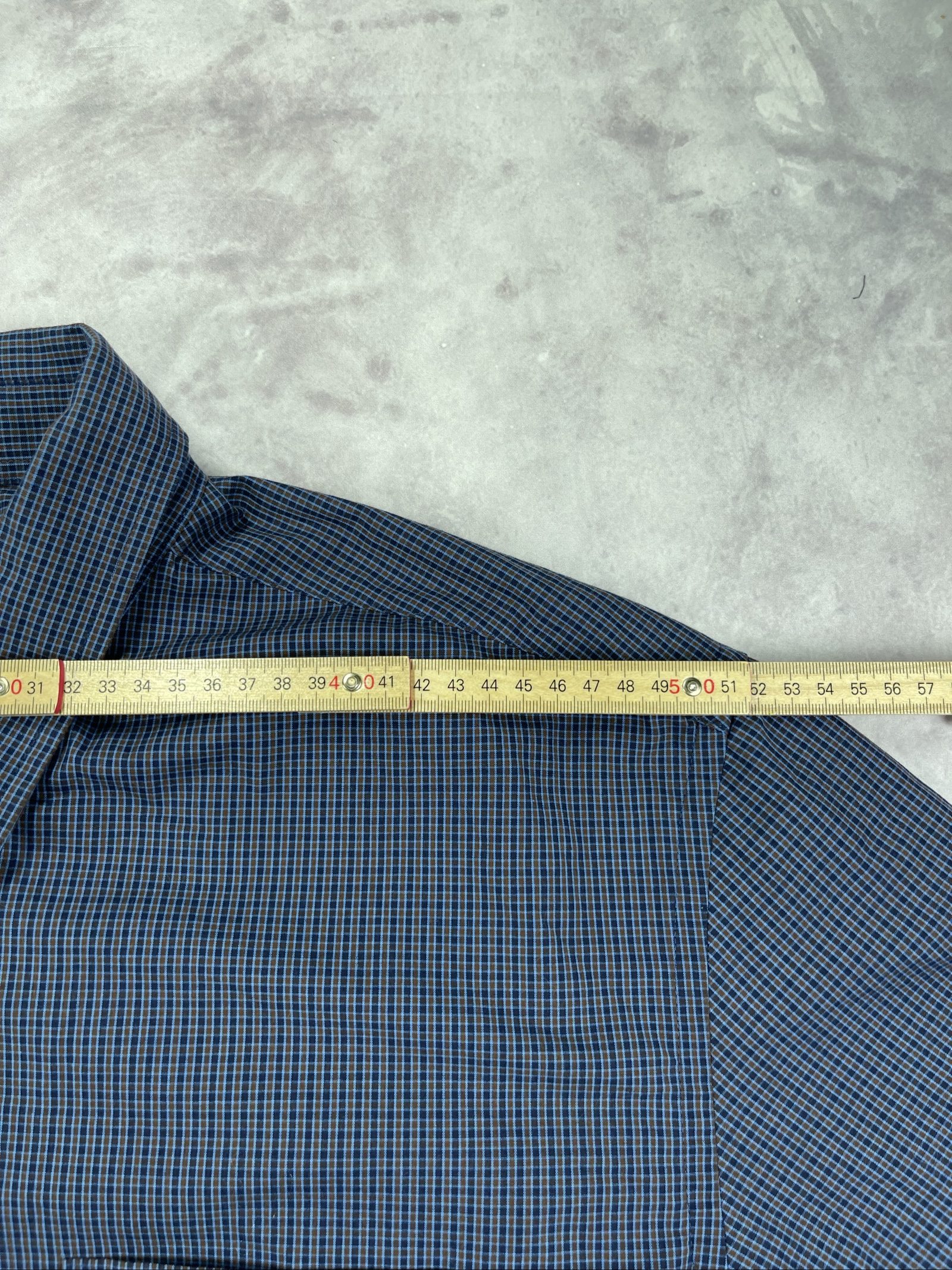 Haggar Men's Blue Checked Button-Up Shirt XL image 6
