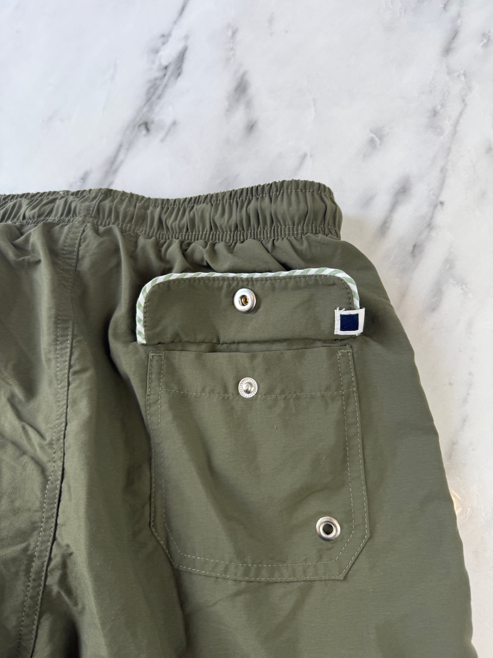 Solid & Striped Olive Green Swim Shorts Men's Small Drawstring Pocket image 2