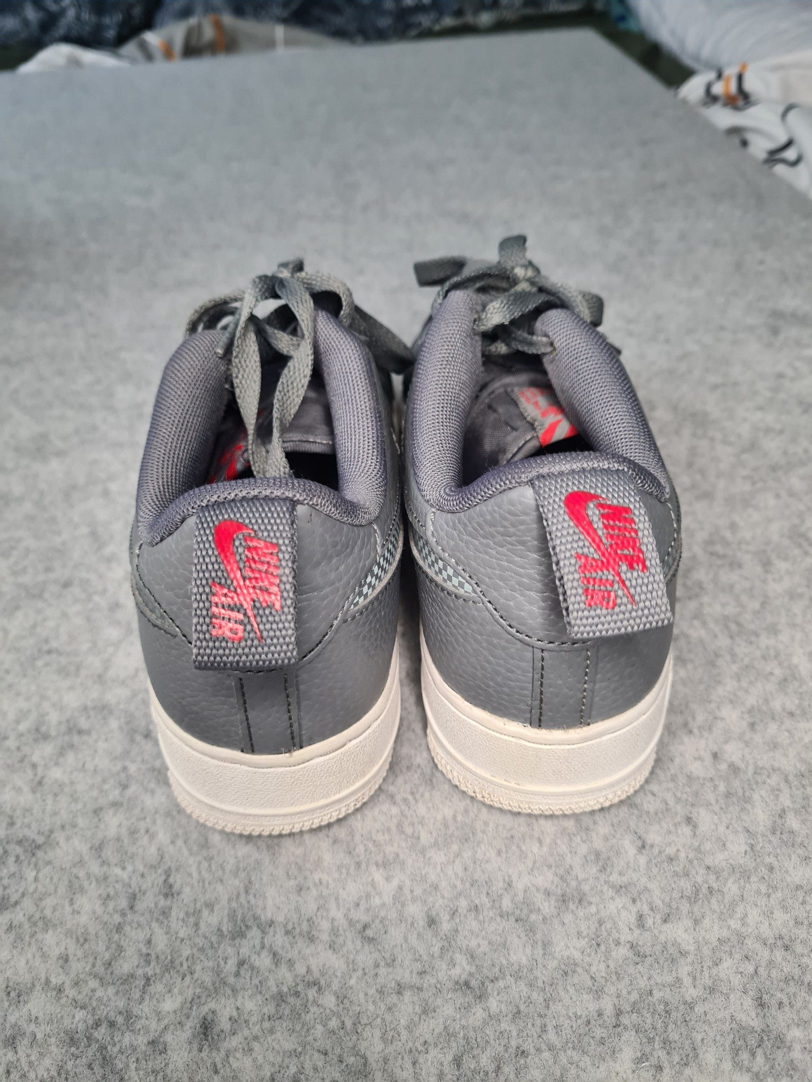 Nike Air Force 1 LV8 Smoke Grey/Red Low Top Trainers Men UK 5.5 image 4