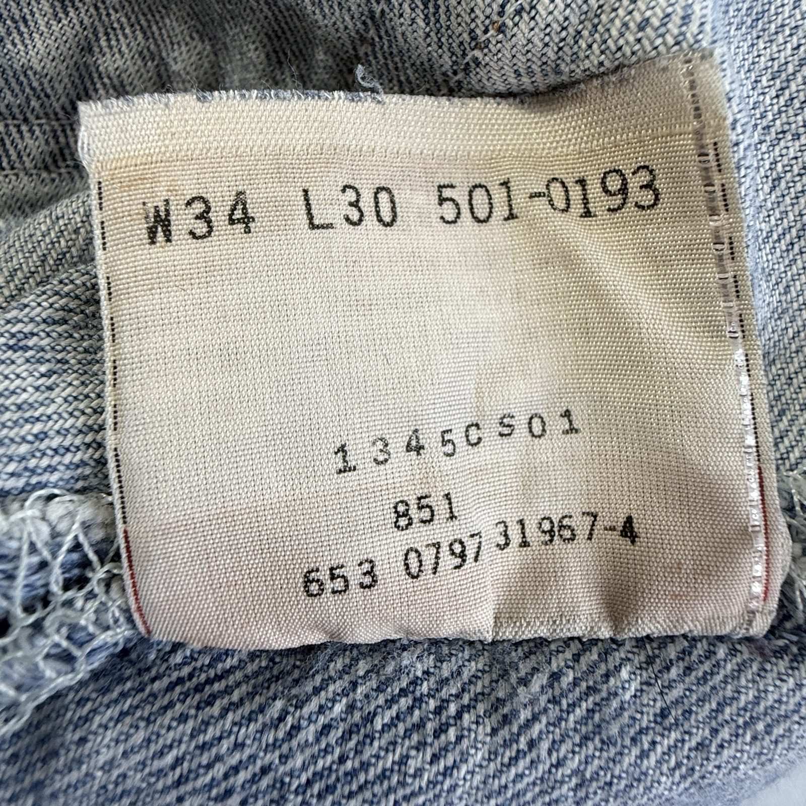 Vintage Levi’s 501 Jeans W34 L30 Made in USA 1997 Light Blue Denim image 3