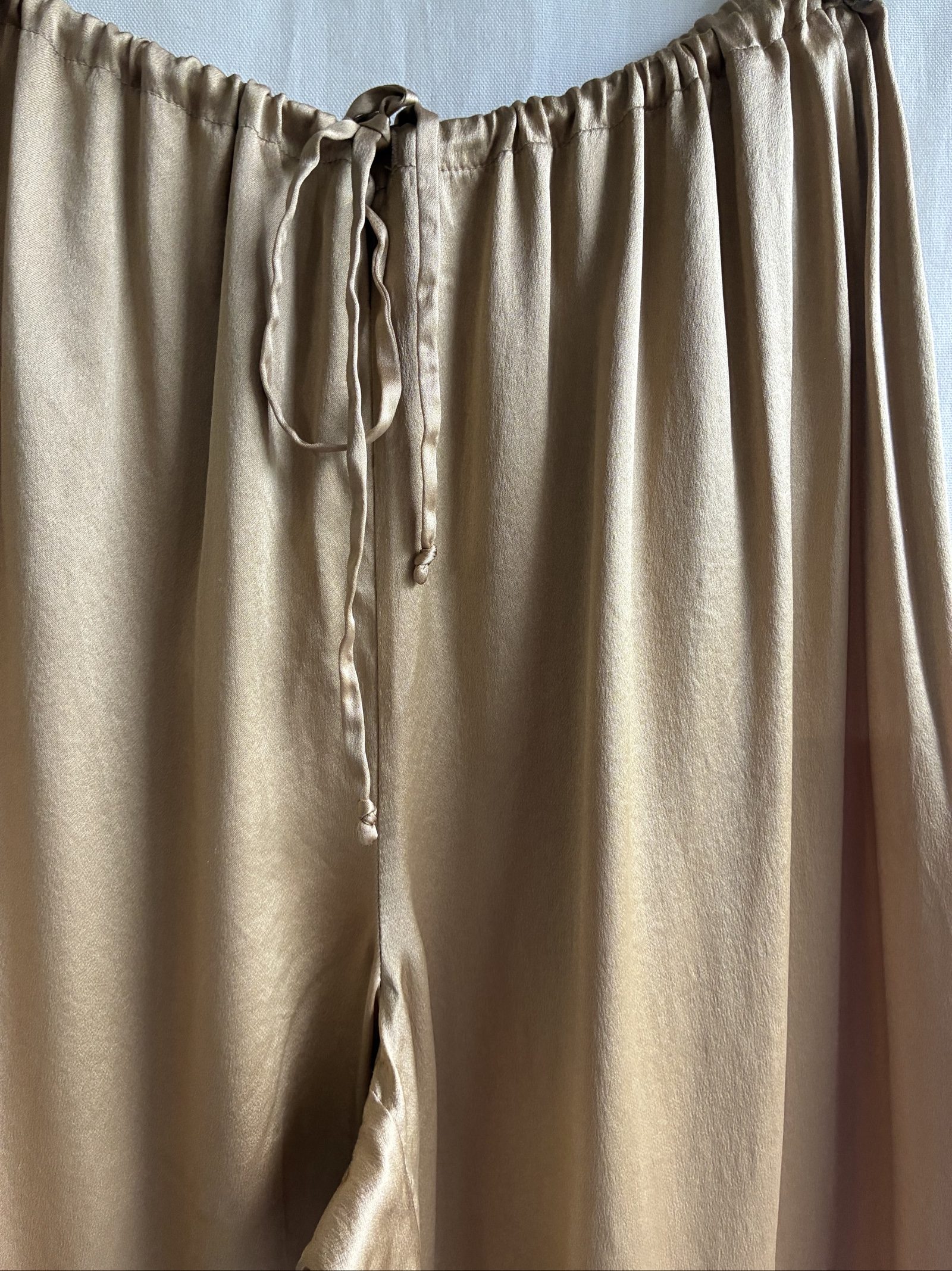 VTG Y2K Moda International Victoria’s Secret Gold Liquid Silk Lounge Pants image 3
