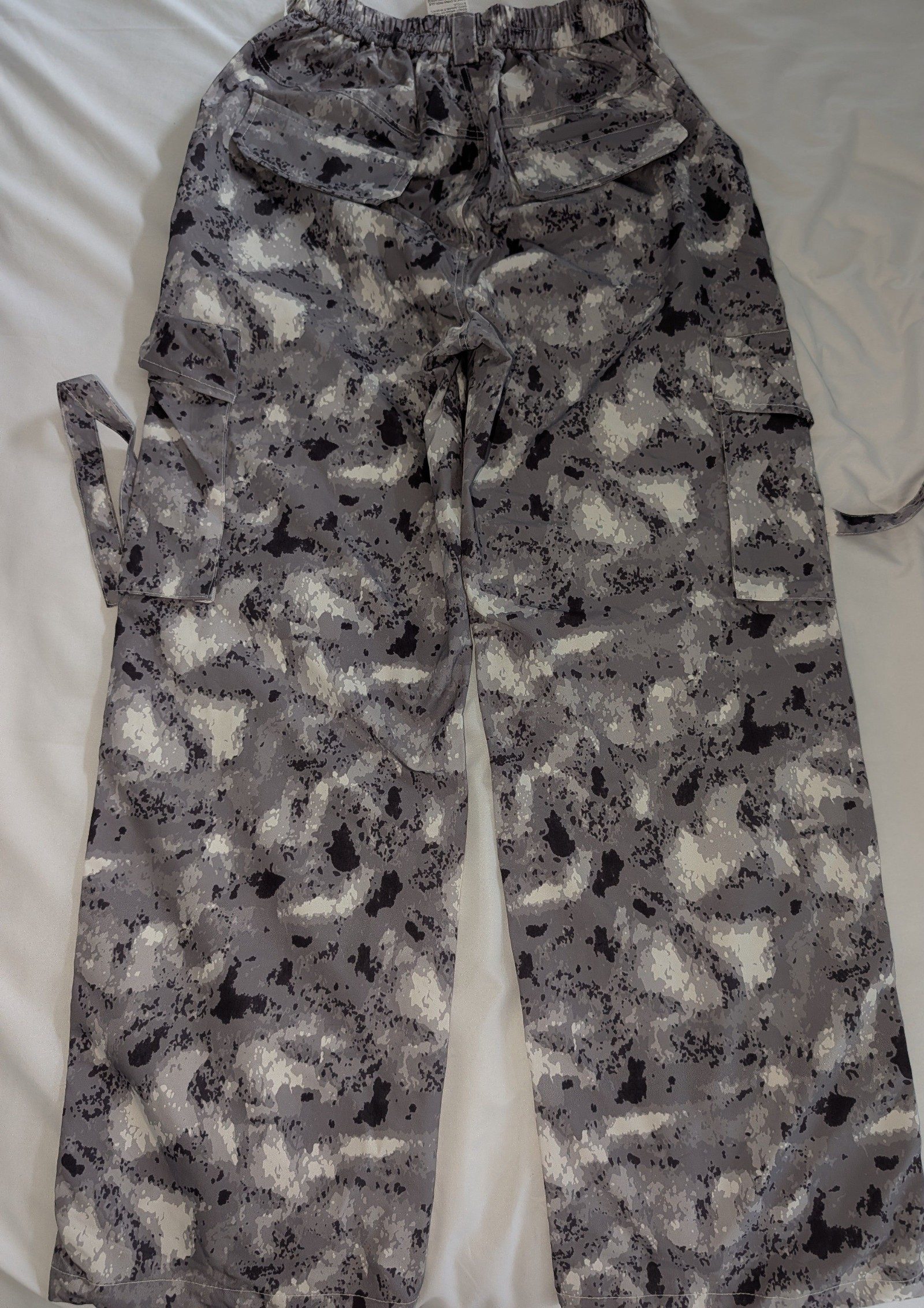 Grey Camouflage Cargo Pants XS Cotton Blend image 2