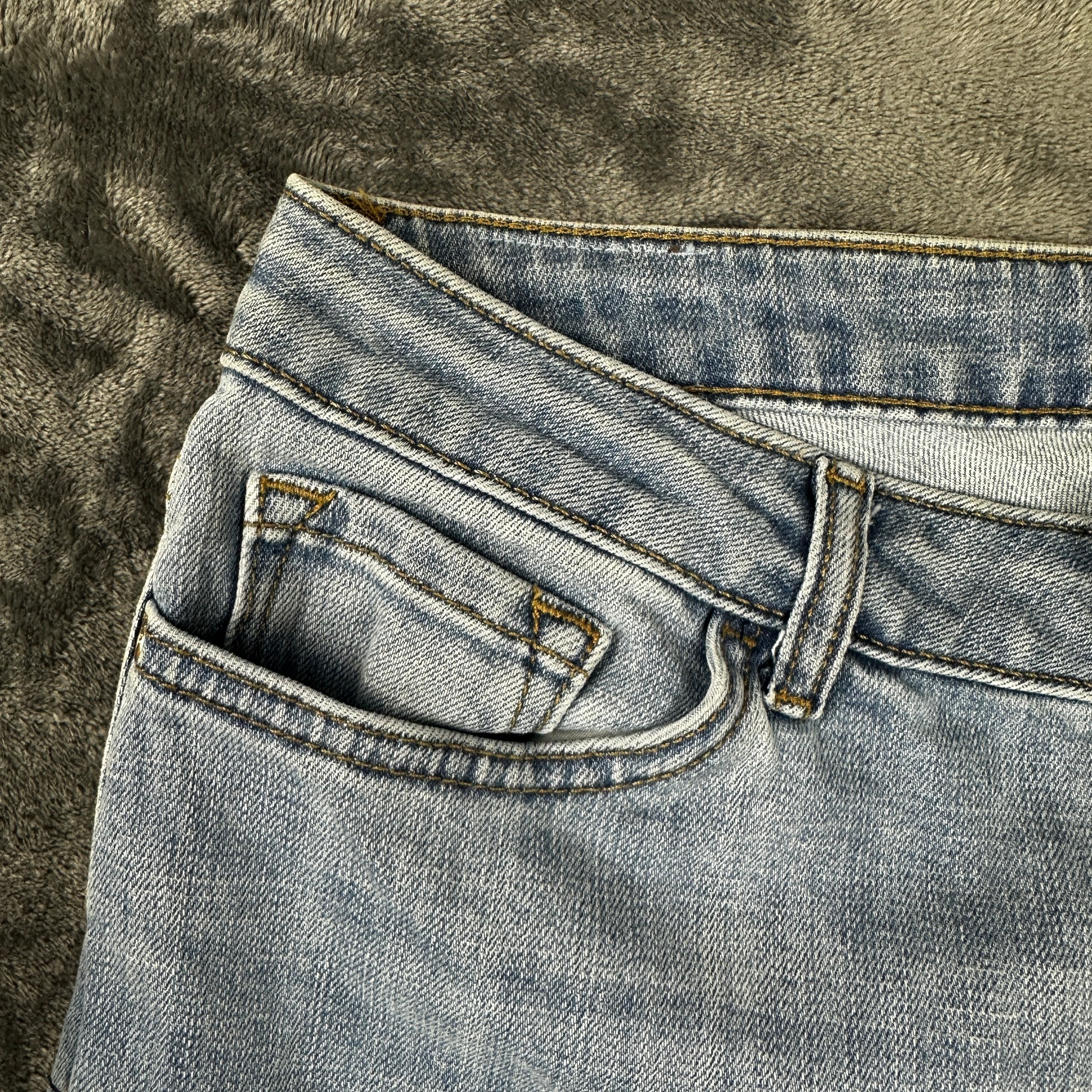 Lee Light Wash Slim Fit Skinny Leg Mid Rise Jeans - W32 L27 image 4