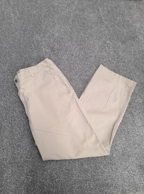 Tommy Hilfiger with a buttoned back pocket,Beige,40" image 7