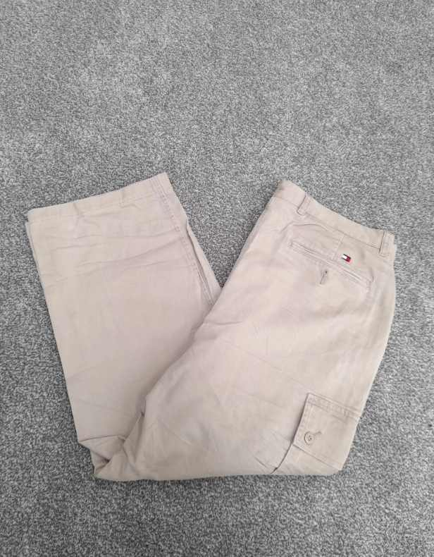 Tommy Hilfiger Beige Men's Chino Shorts 34" image 7