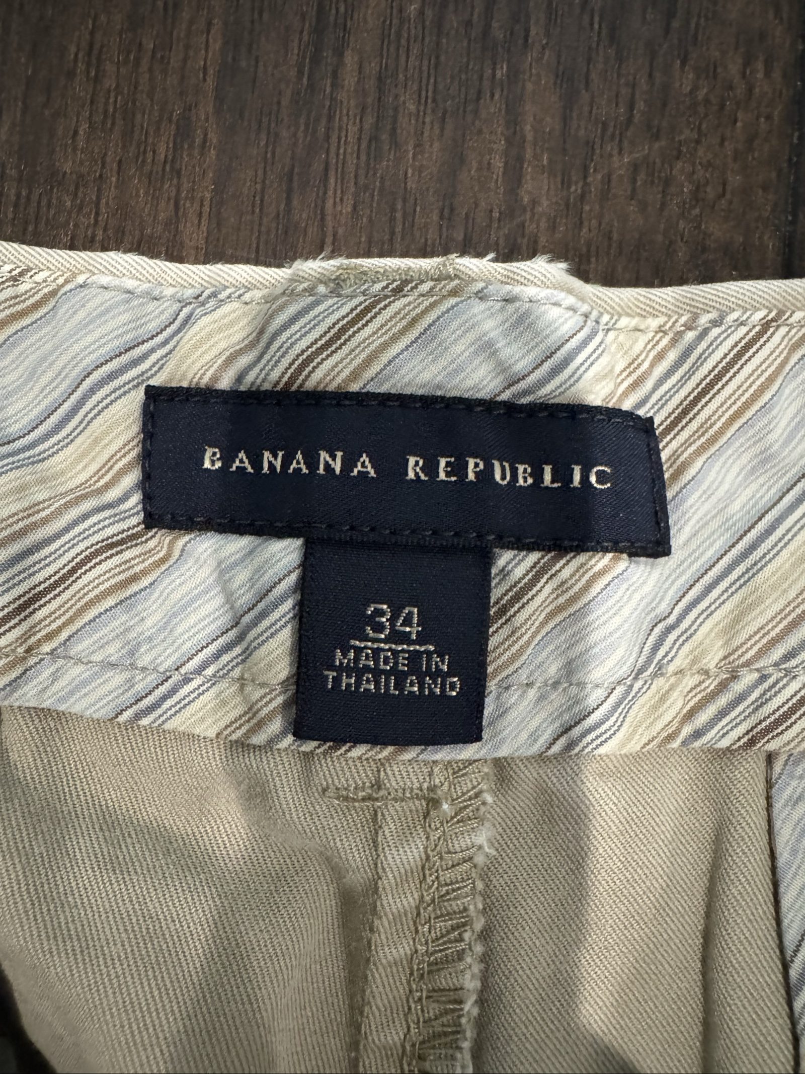 Men's Banana Republic Chino Shorts - Tan - Size 34 image 4