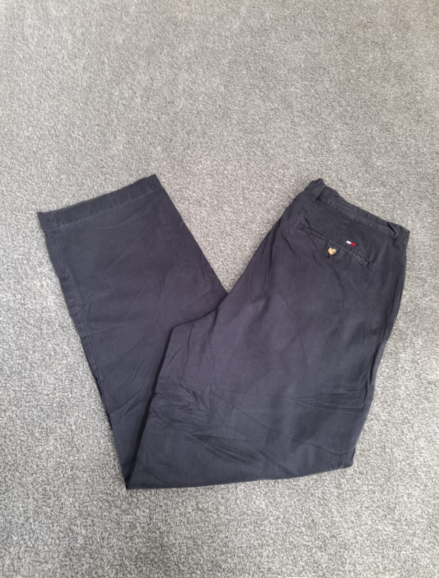 Tommy Hilfiger Men's Navy Pleated Chinos 36" image 2