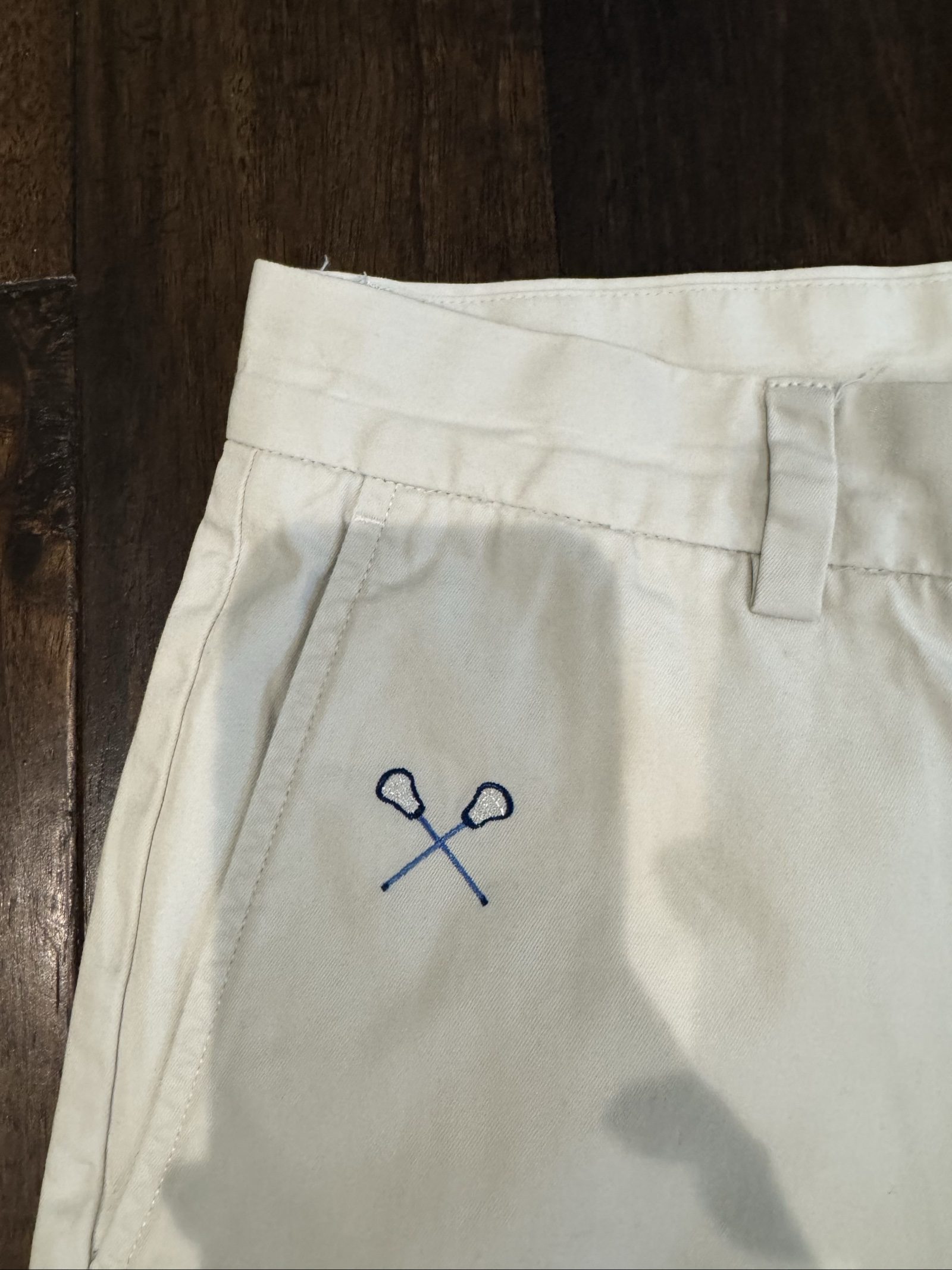Vineyard Vines White Cotton Embroidered Shorts 30 image 2