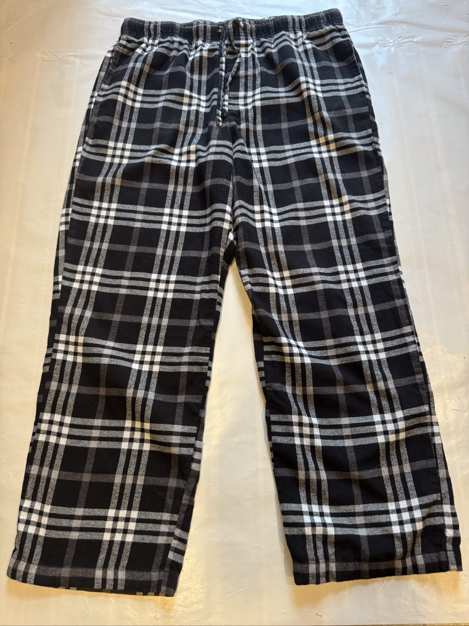Sonoma Black & White Plaid Sleepwear Pants Large Cotton Polyester