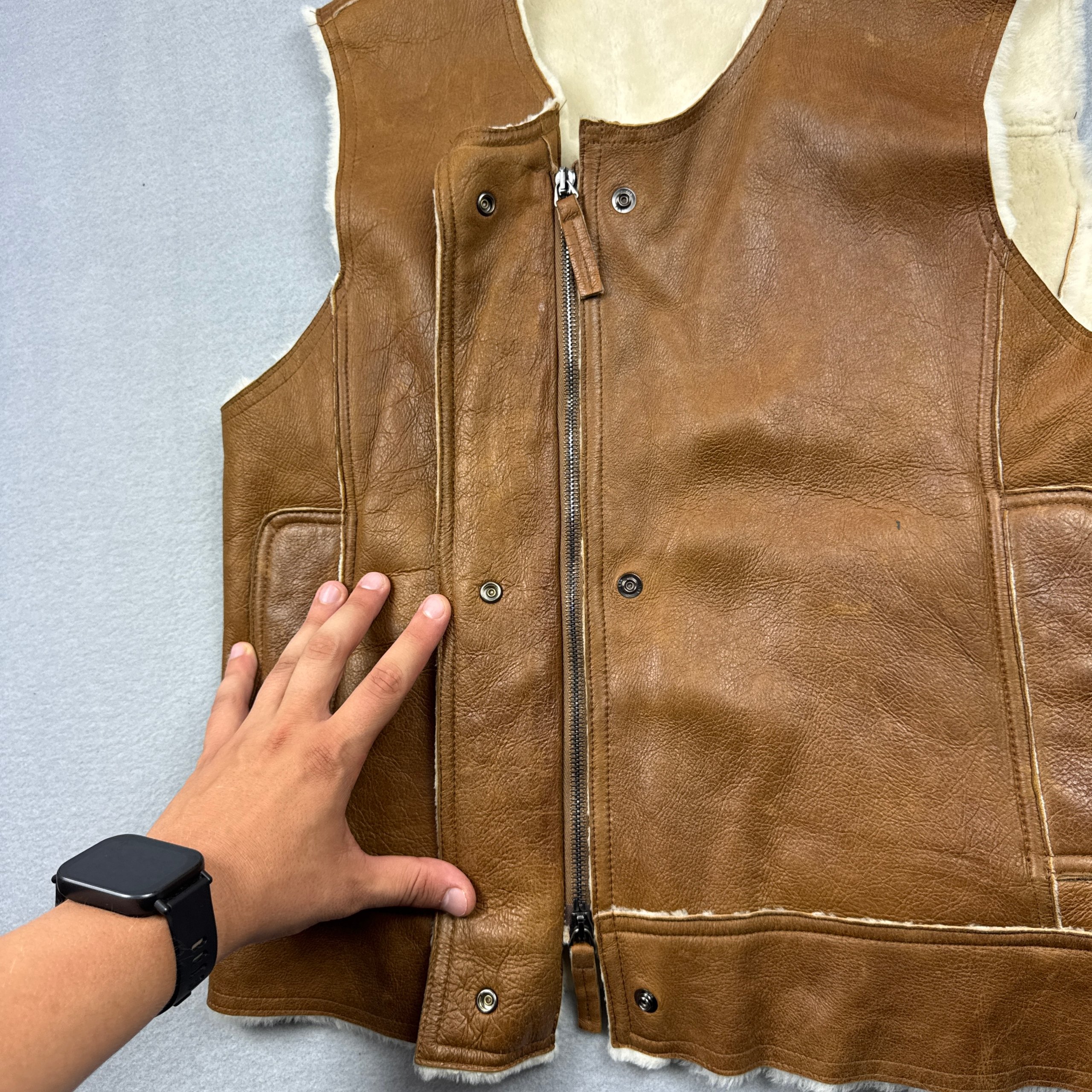 Women`s Burberry London Brown Shearling Leather Sheepskin Vest Size M image 7