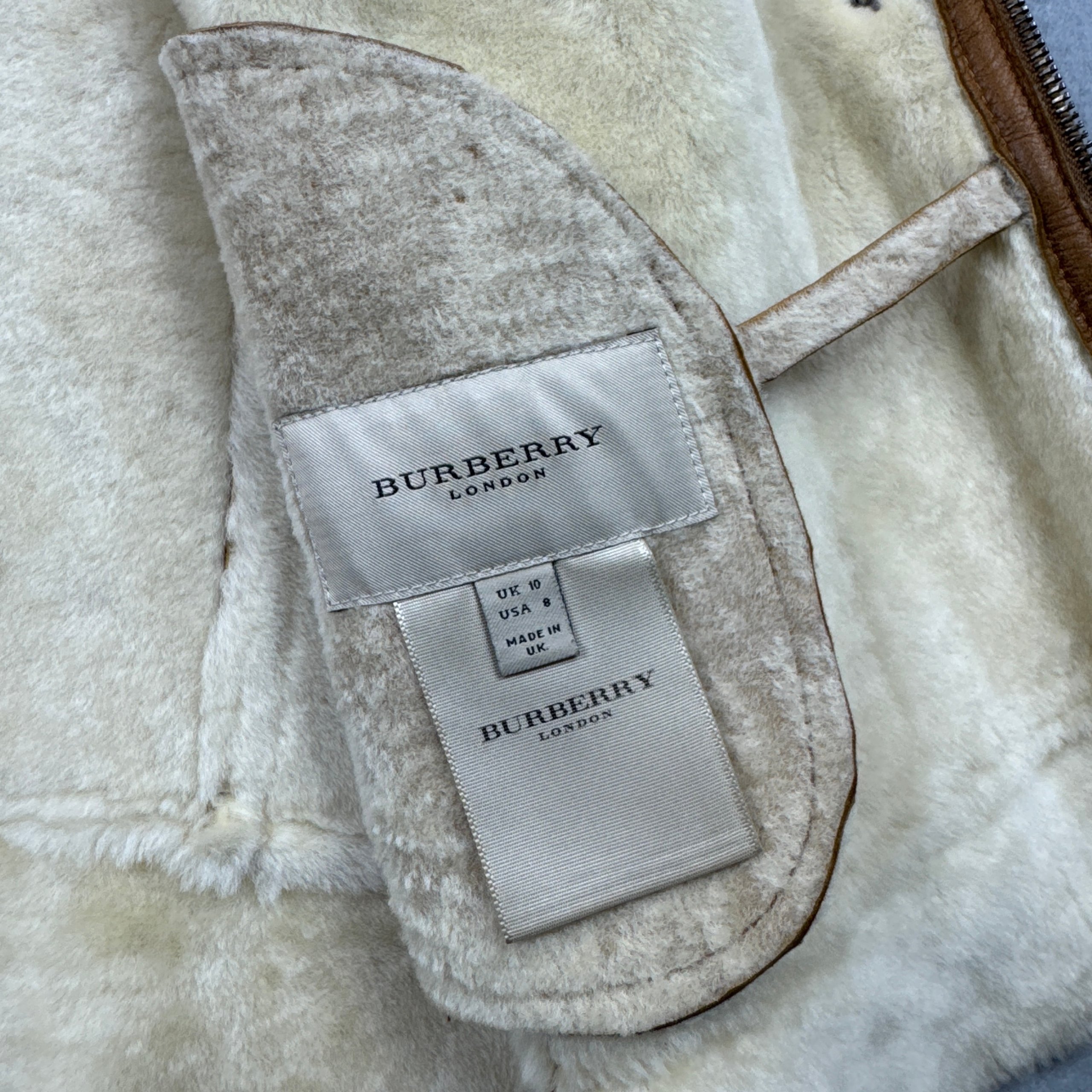 Women`s Burberry London Brown Shearling Leather Sheepskin Vest Size M image 9