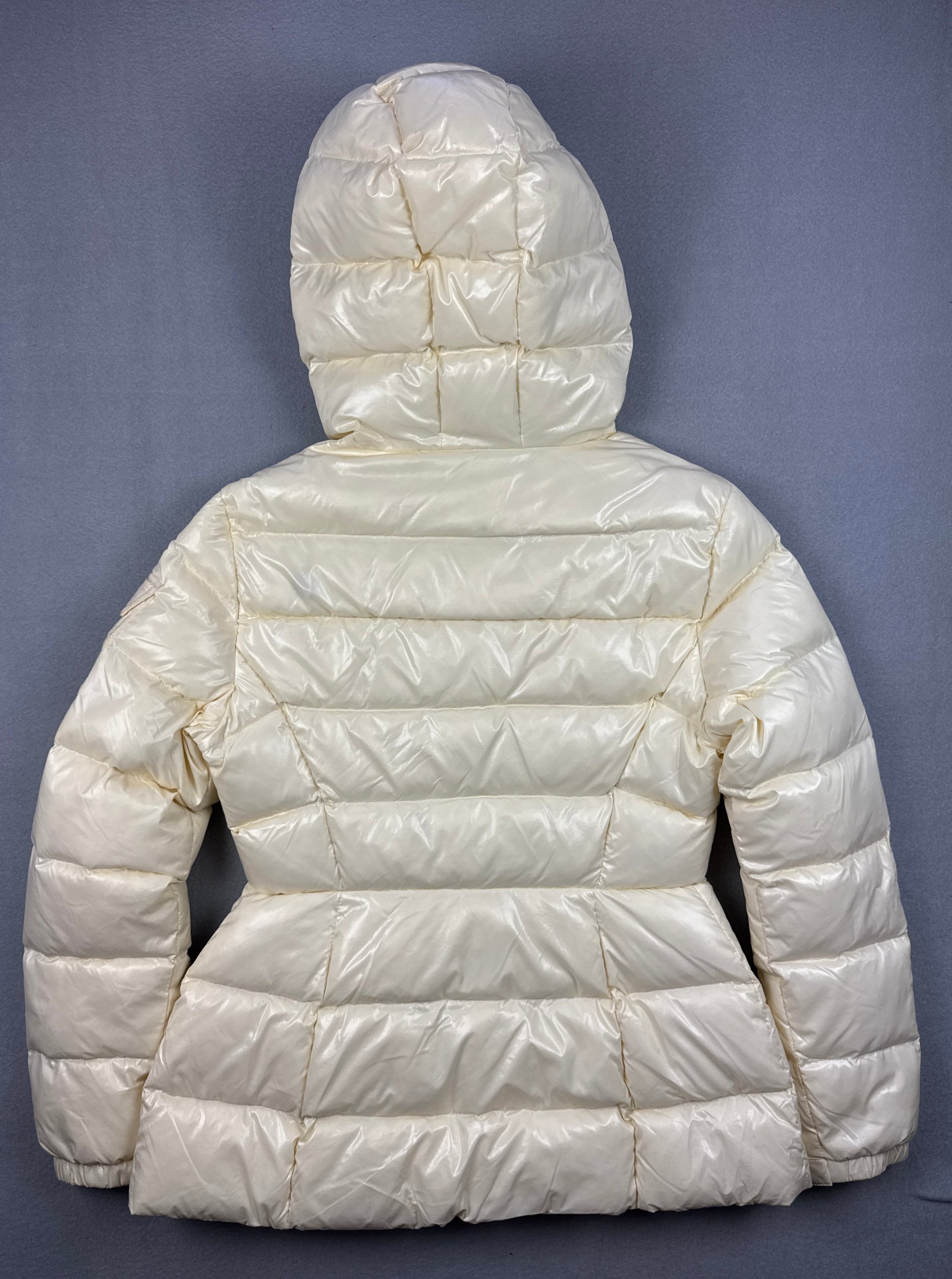 Women`s Moncler Women Cream Puffer Jacket Size 1 / S image 2