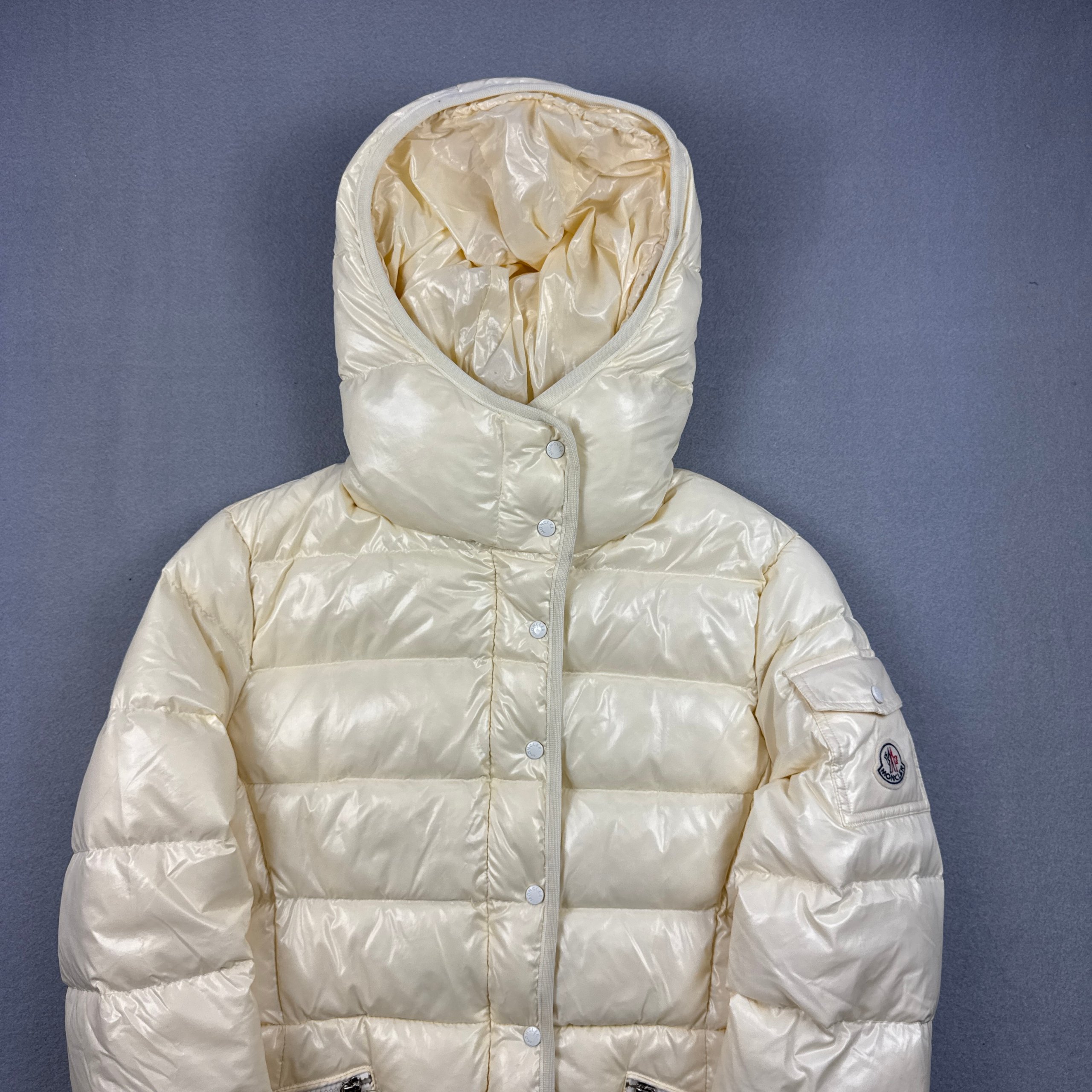 Women`s Moncler Women Cream Puffer Jacket Size 1 / S image 4